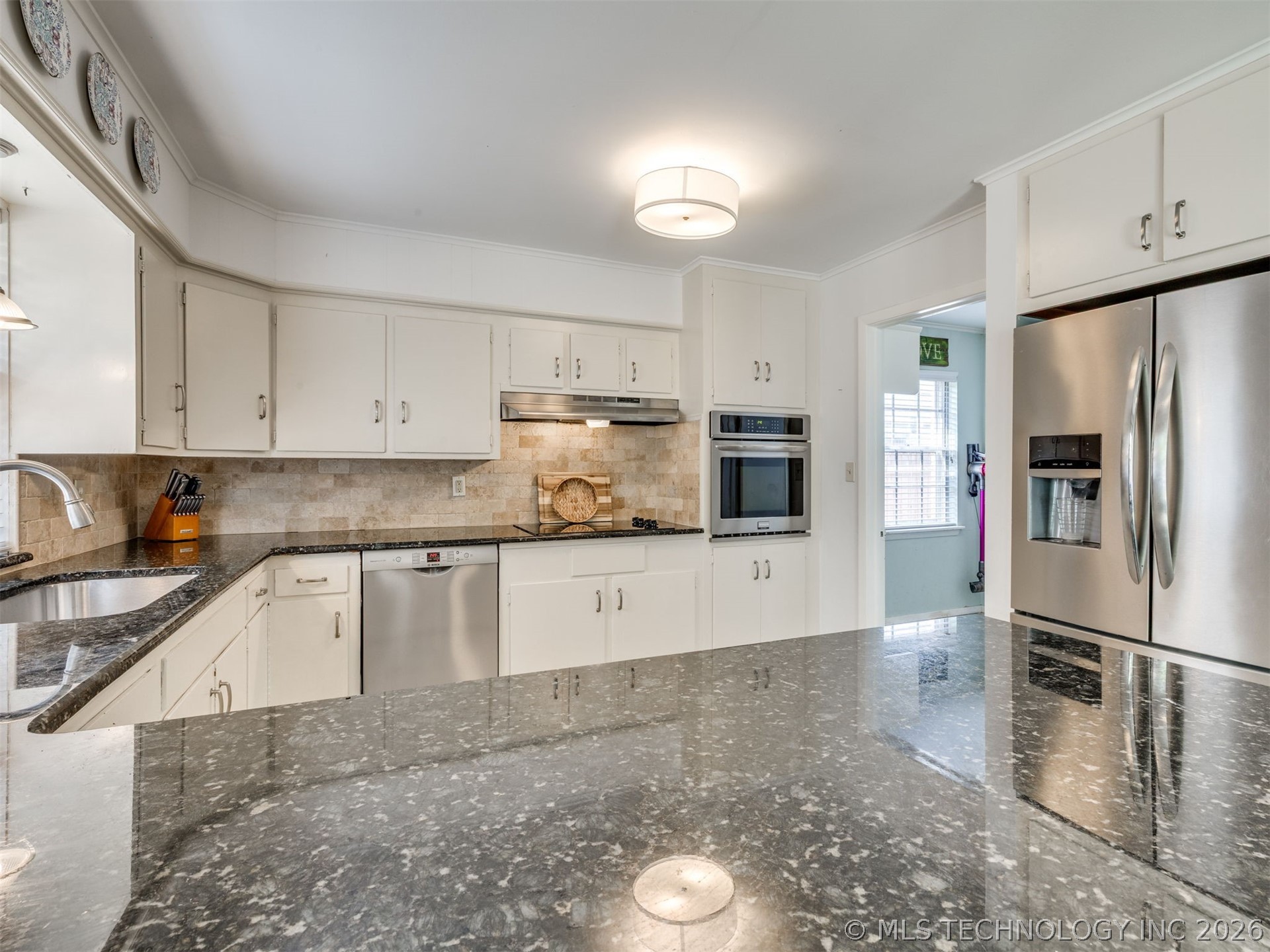 4022 E 52nd Place Tulsa OK 74135