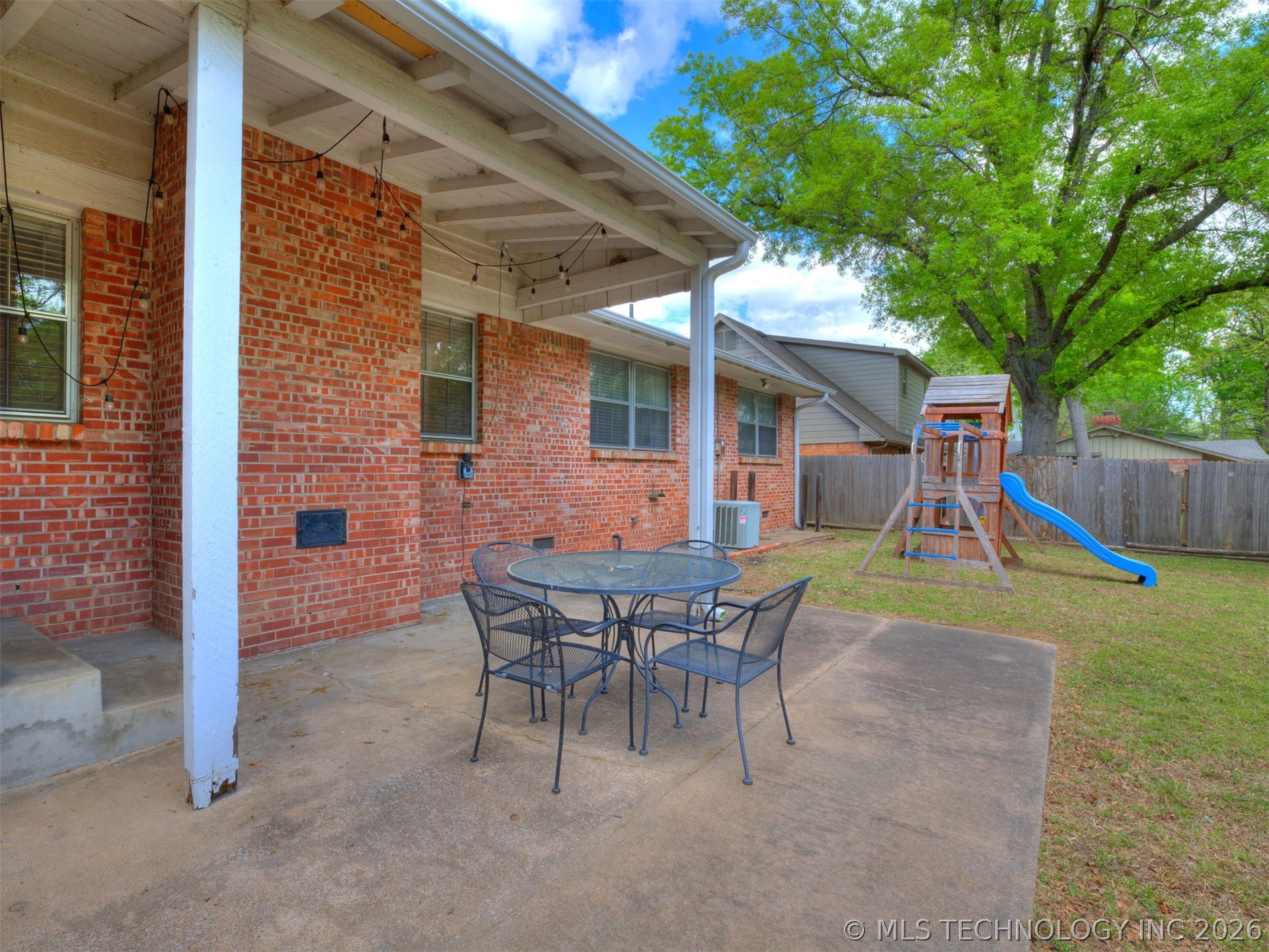4022 E 52nd Place Tulsa OK 74135