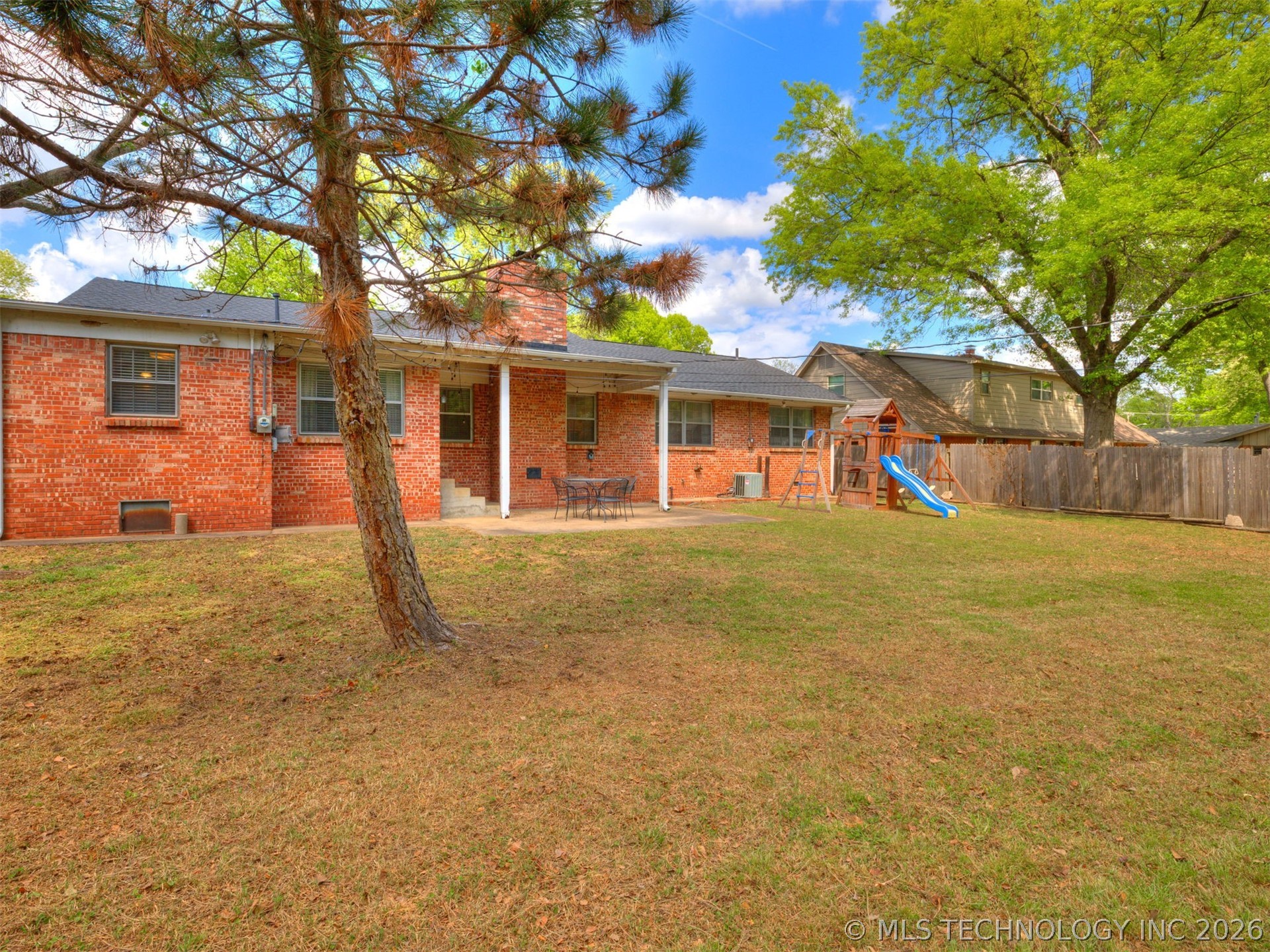 4022 E 52nd Place Tulsa OK 74135