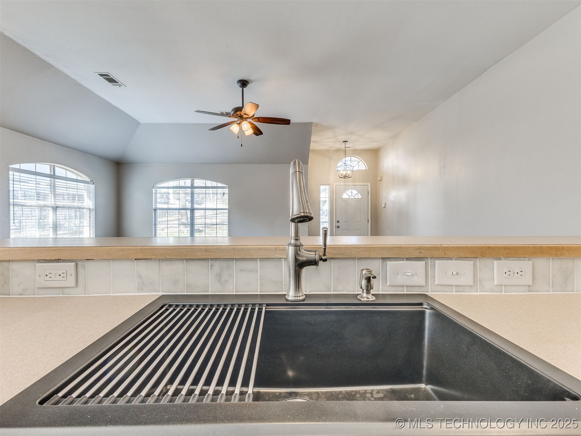 118 E 48th Street Sand Springs OK 74063