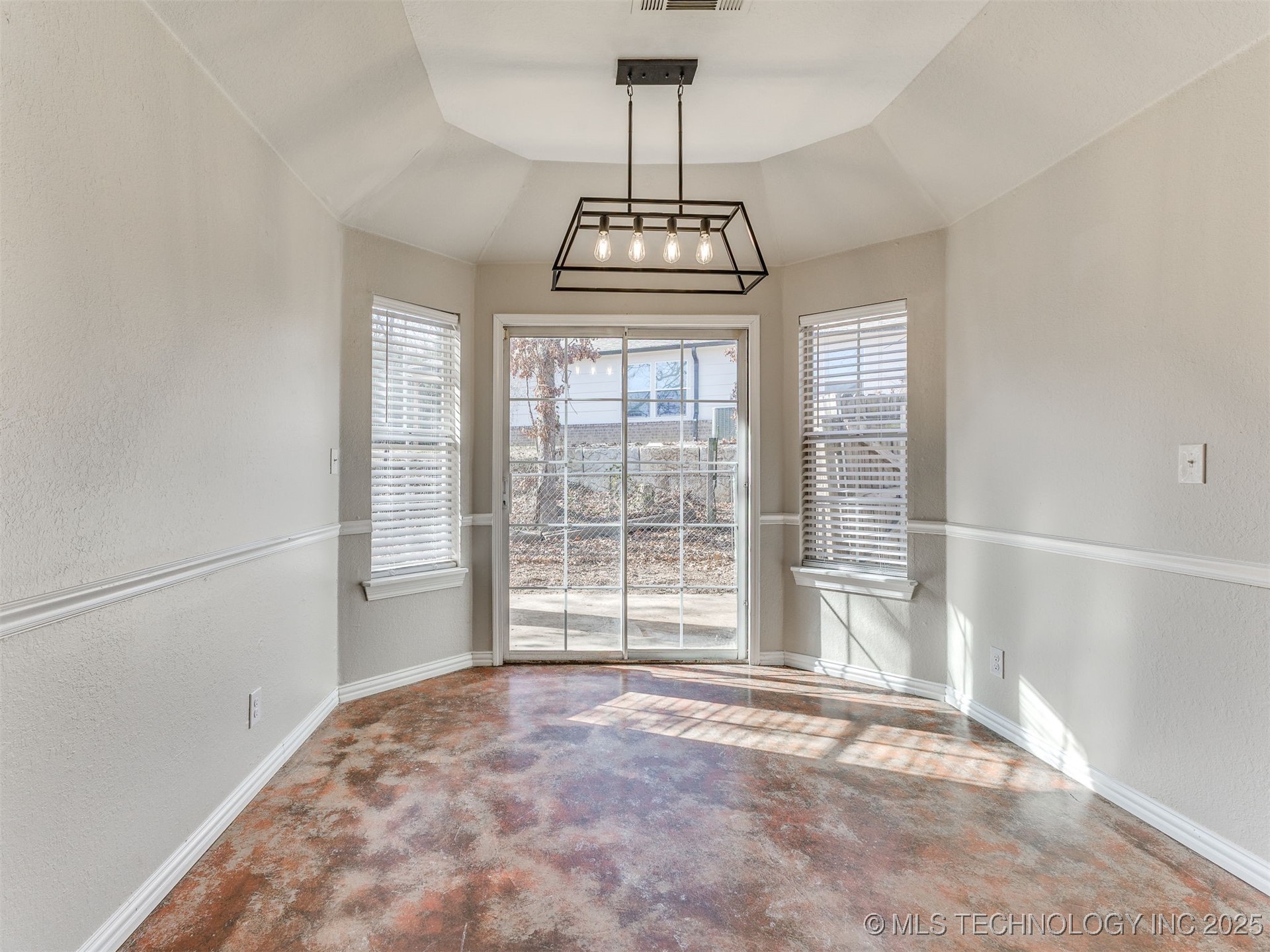 118 E 48th Street Sand Springs OK 74063