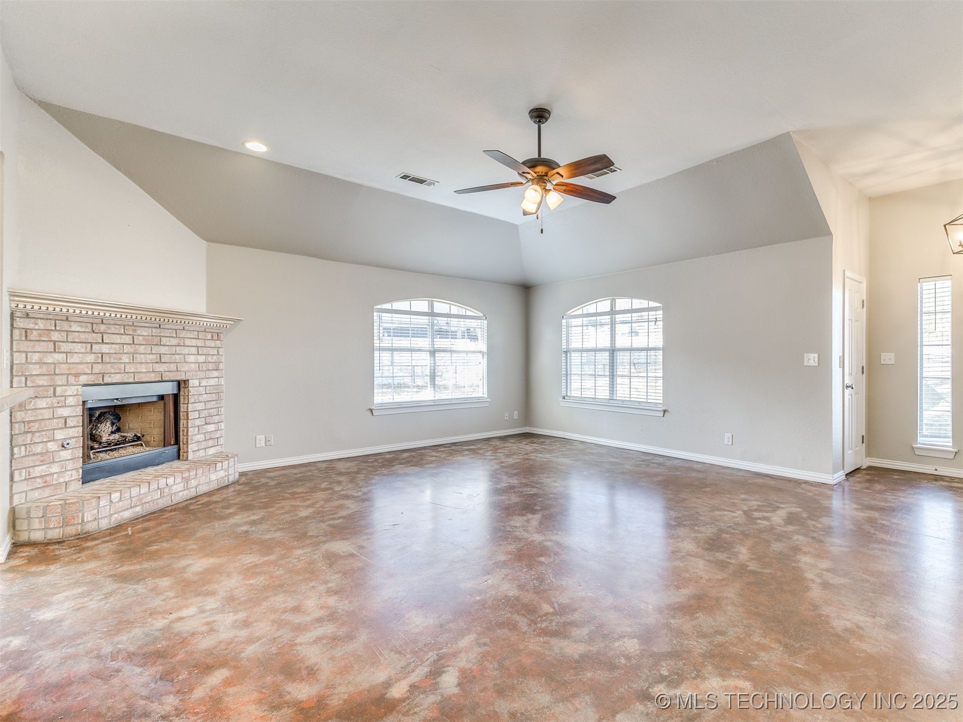 118 E 48th Street Sand Springs OK 74063
