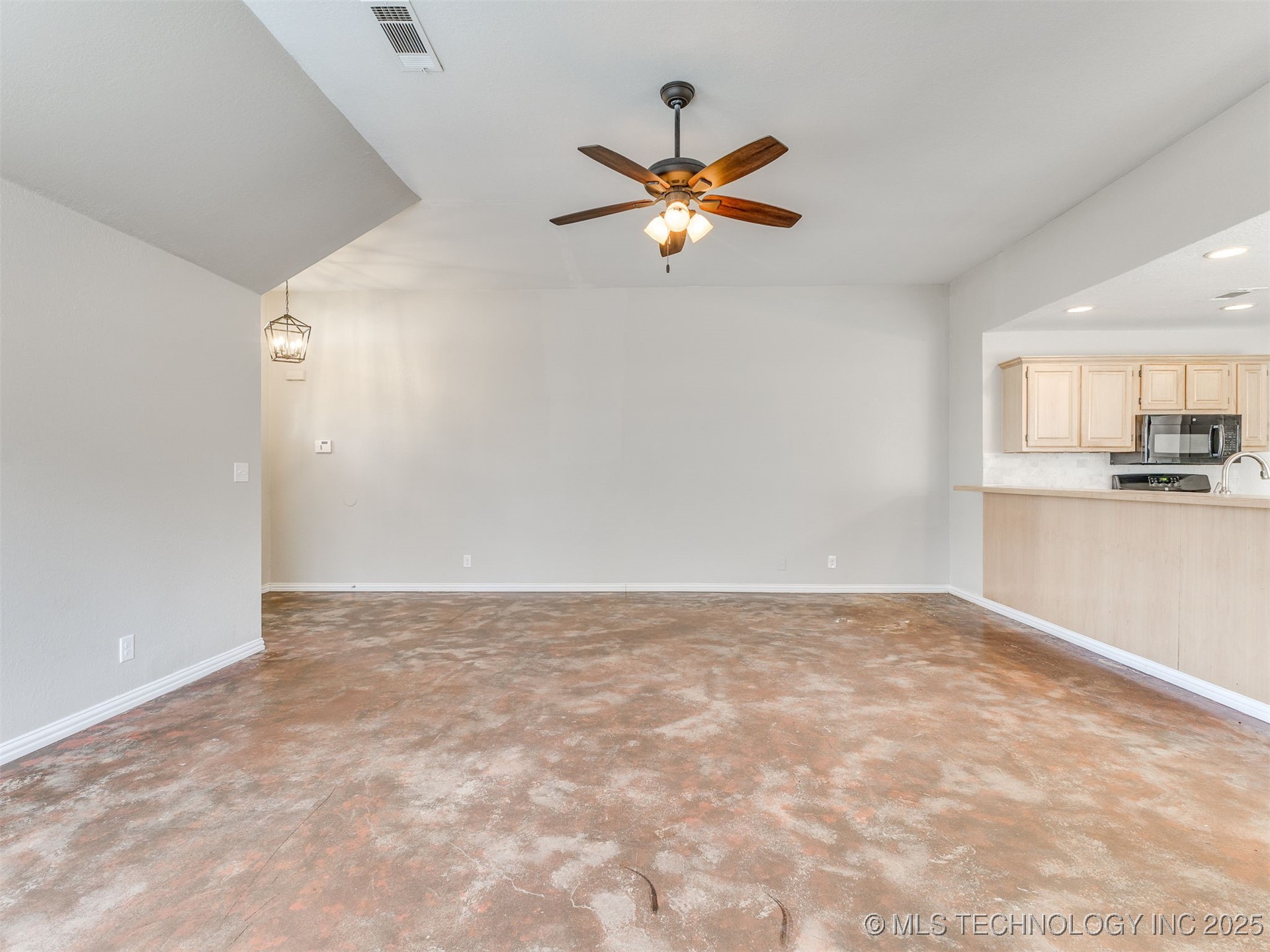 118 E 48th Street Sand Springs OK 74063