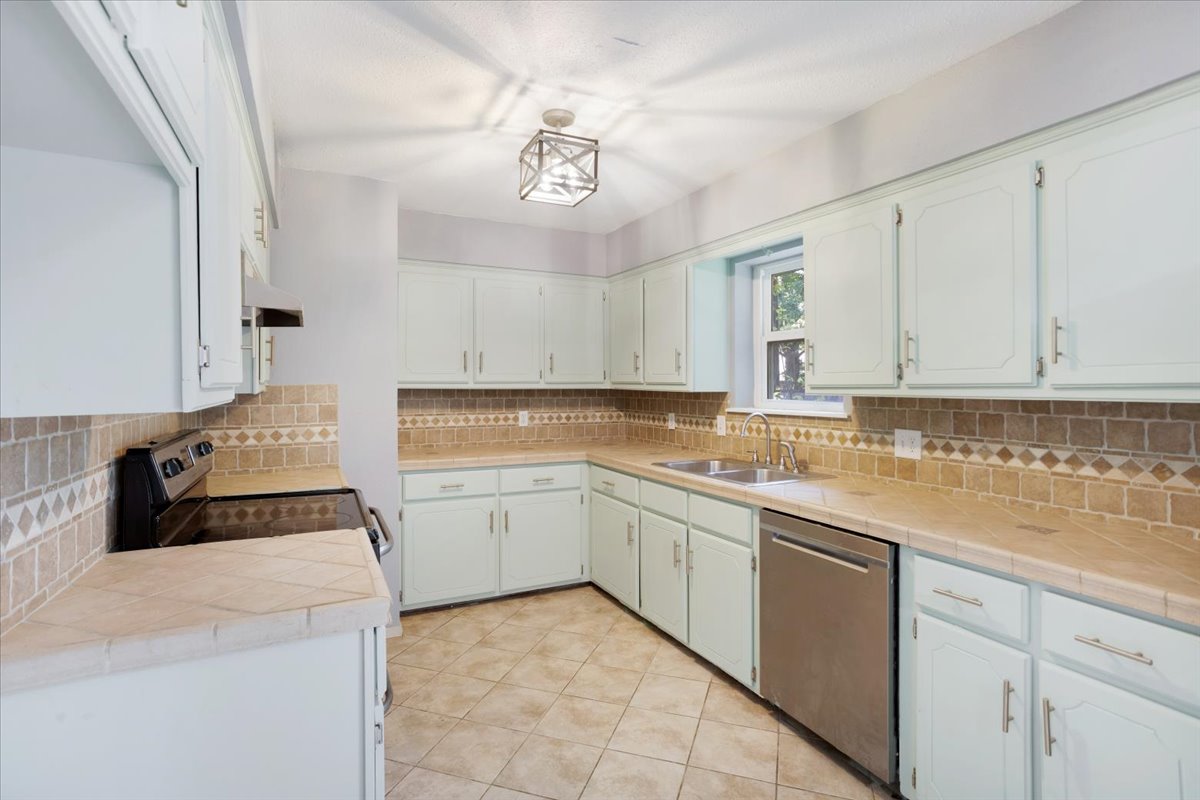 3609 Dana Durant OK 74701