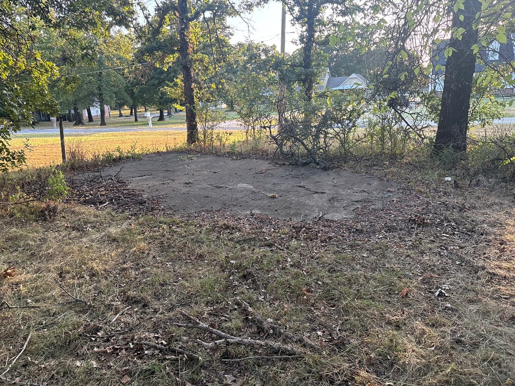 1882 Oak Knoll Drive Sperry OK 74073