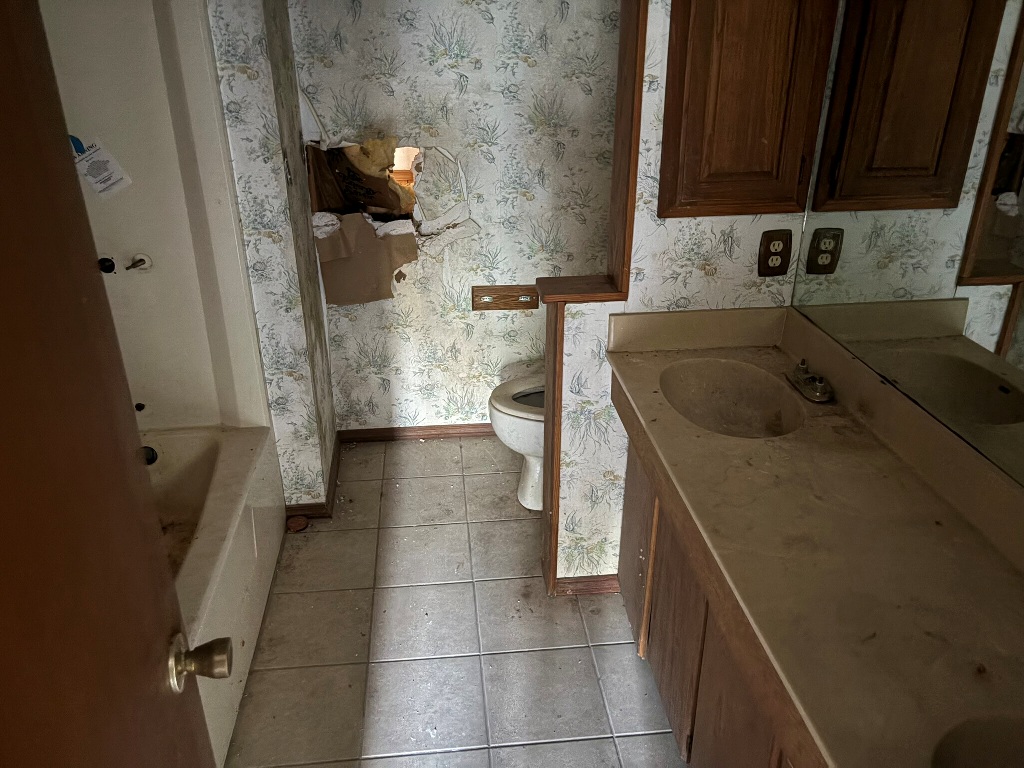 1882 Oak Knoll Drive Sperry OK 74073
