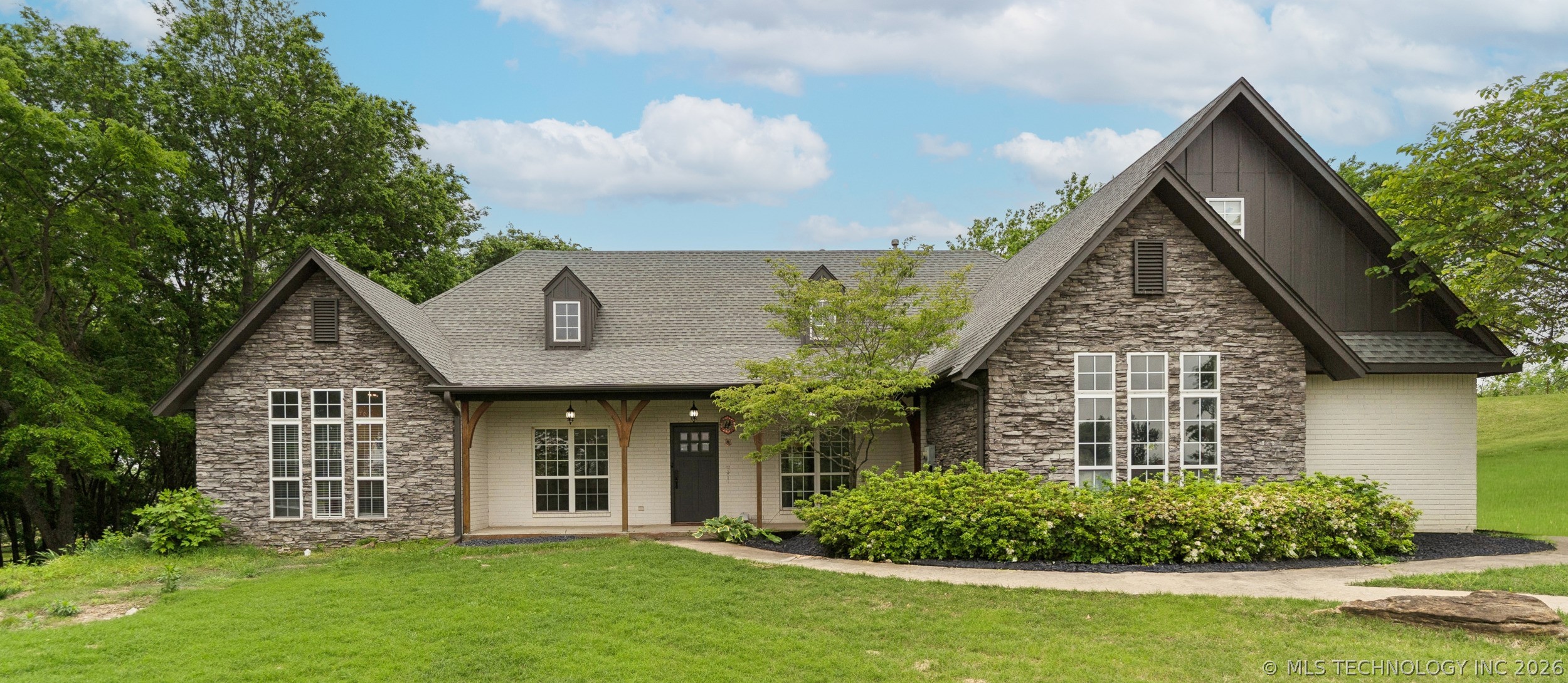 9800 E 510 Road Claremore OK 74019