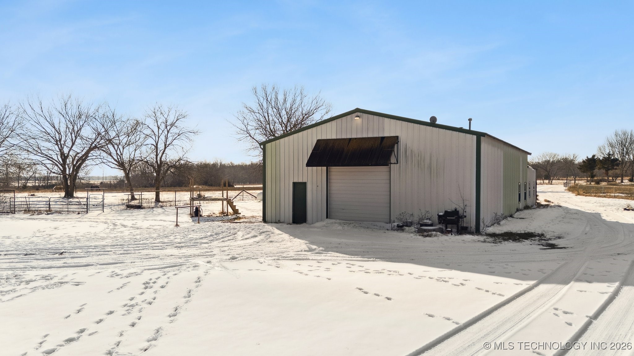 11815 E 255 Road Nowata OK 74048