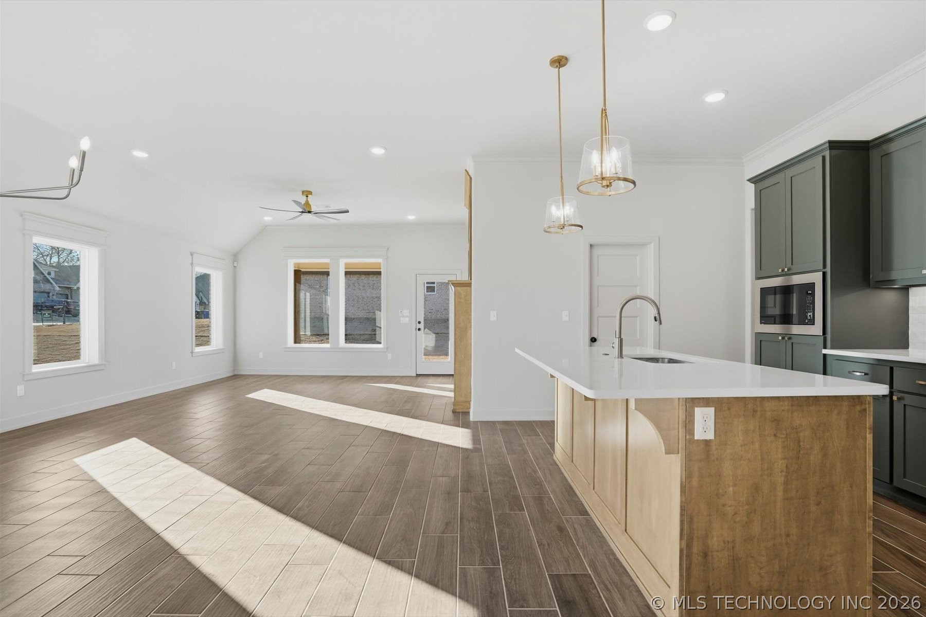 7215 E Queens Street Broken Arrow OK 74014