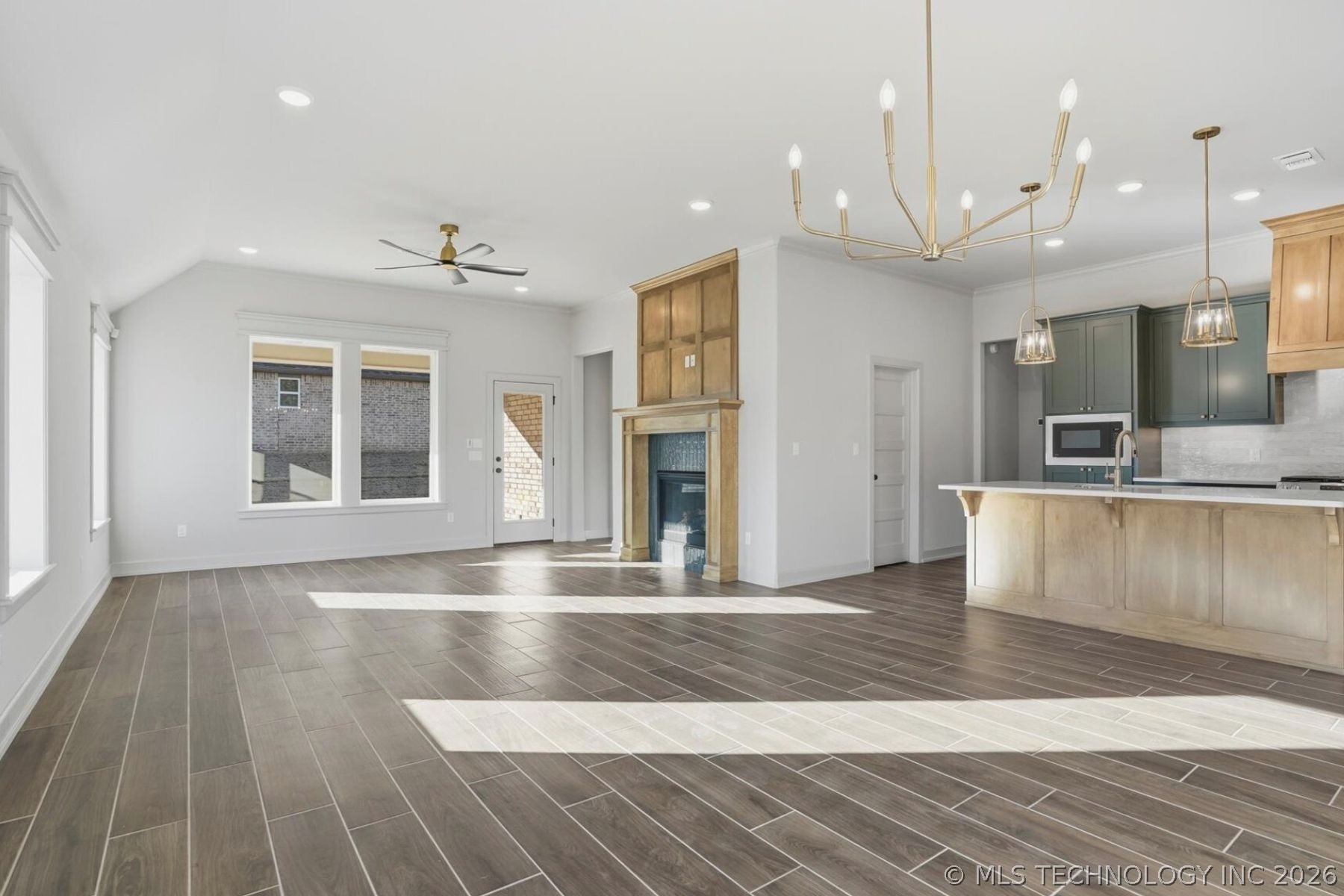7215 E Queens Street Broken Arrow OK 74014