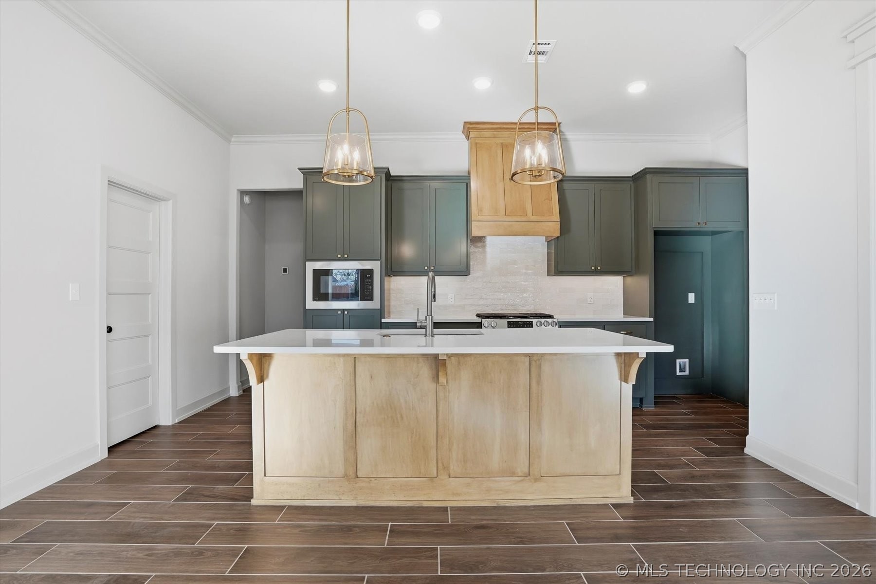 7215 E Queens Street Broken Arrow OK 74014