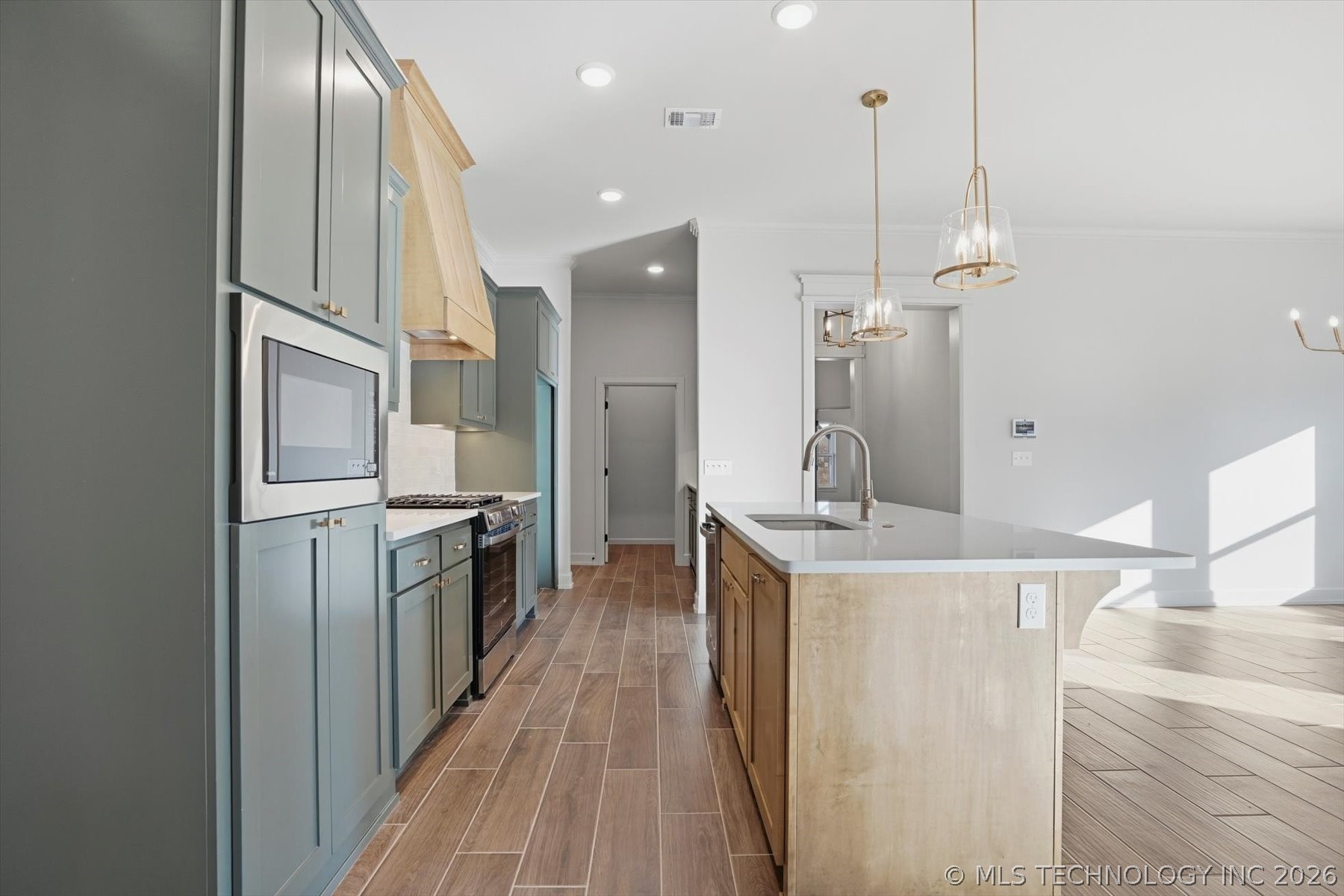 7215 E Queens Street Broken Arrow OK 74014