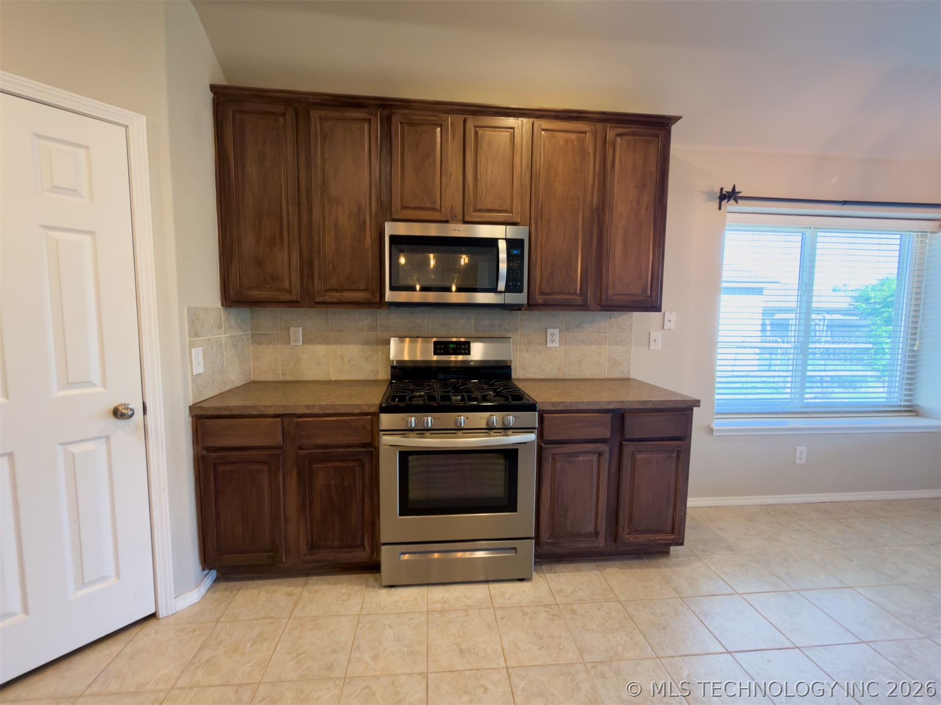 13227 E 132nd Street N Collinsville OK 74021