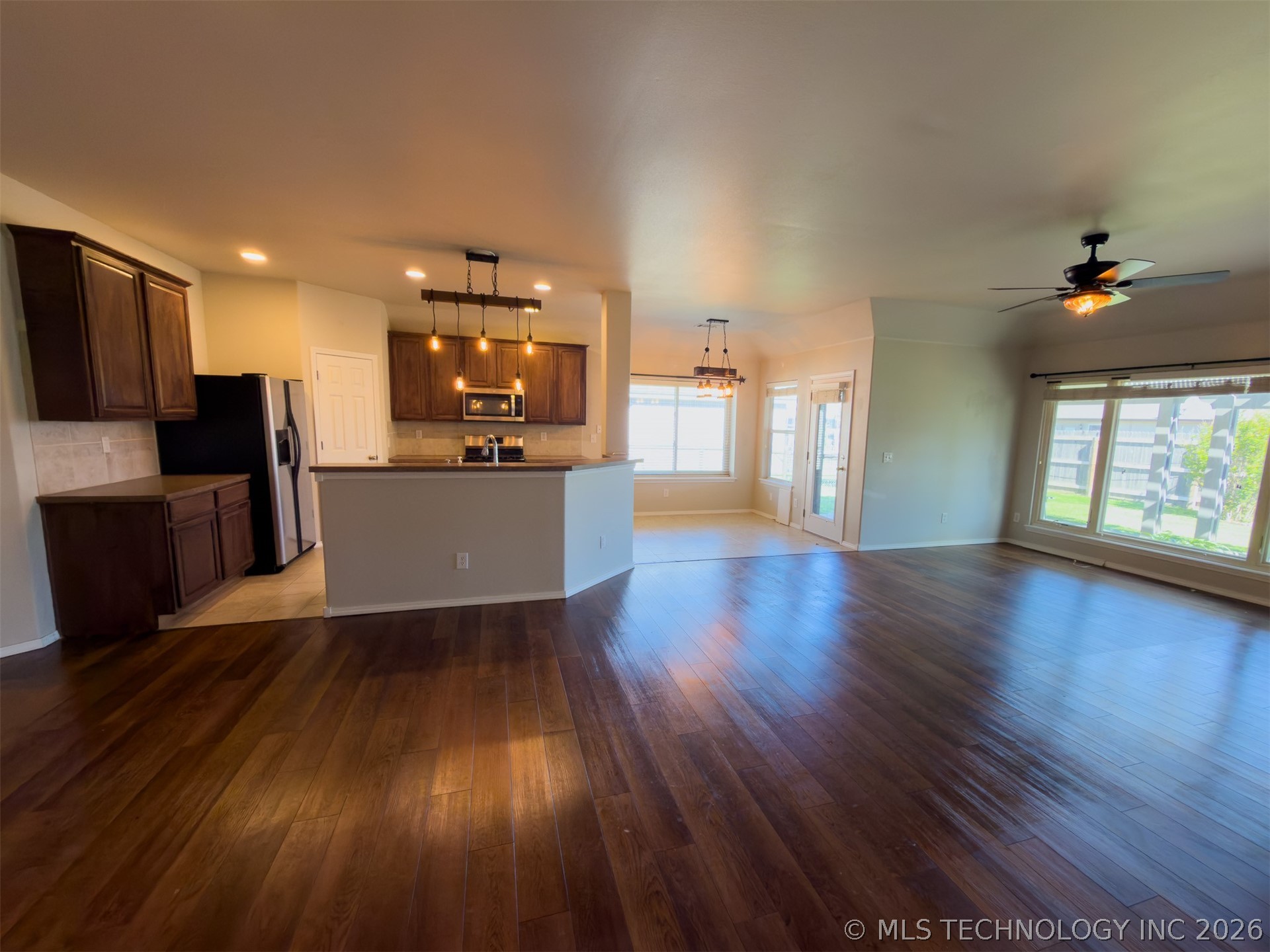 13227 E 132nd Street N Collinsville OK 74021