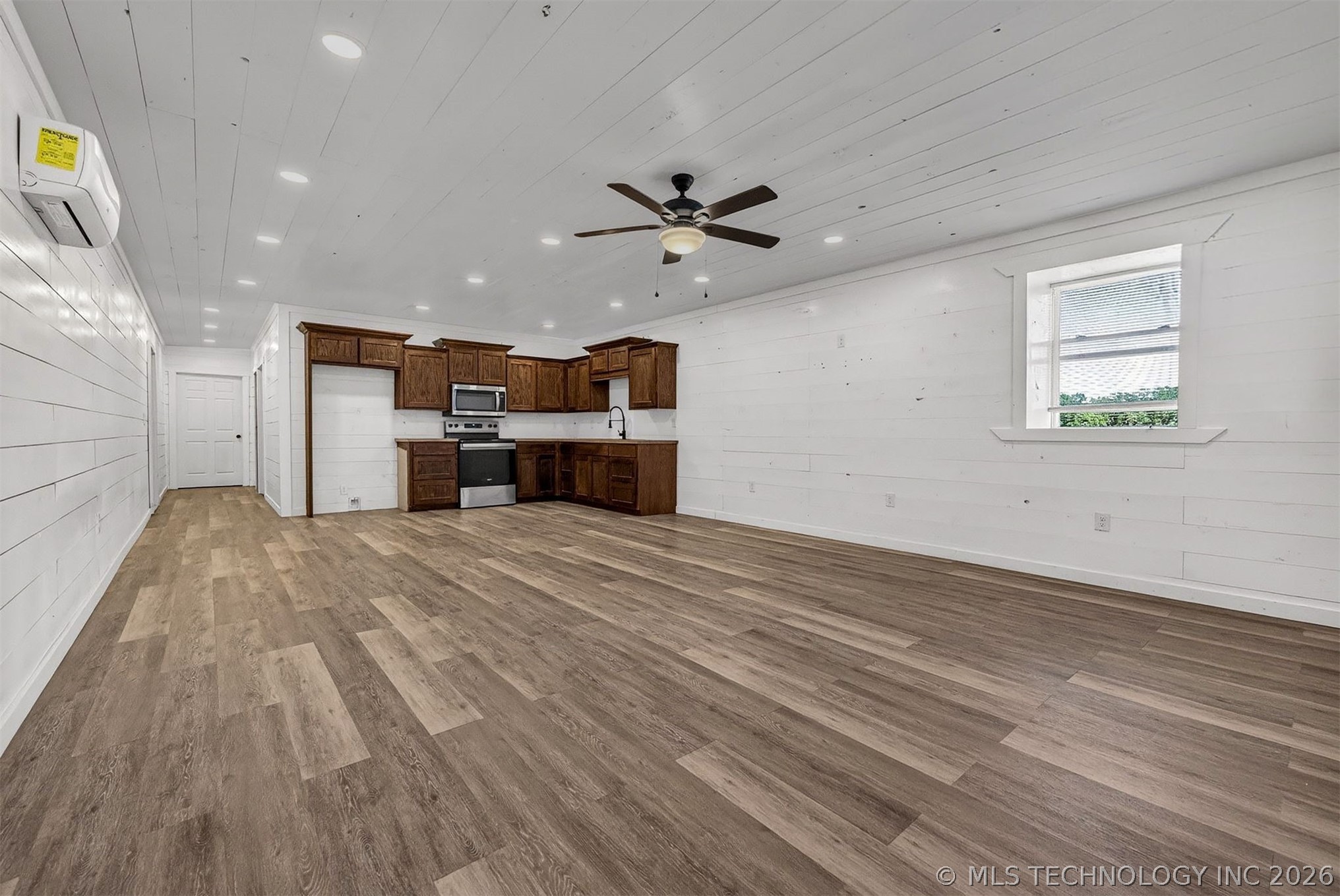 139172 State Highway 82 Tahlequah OK 74464