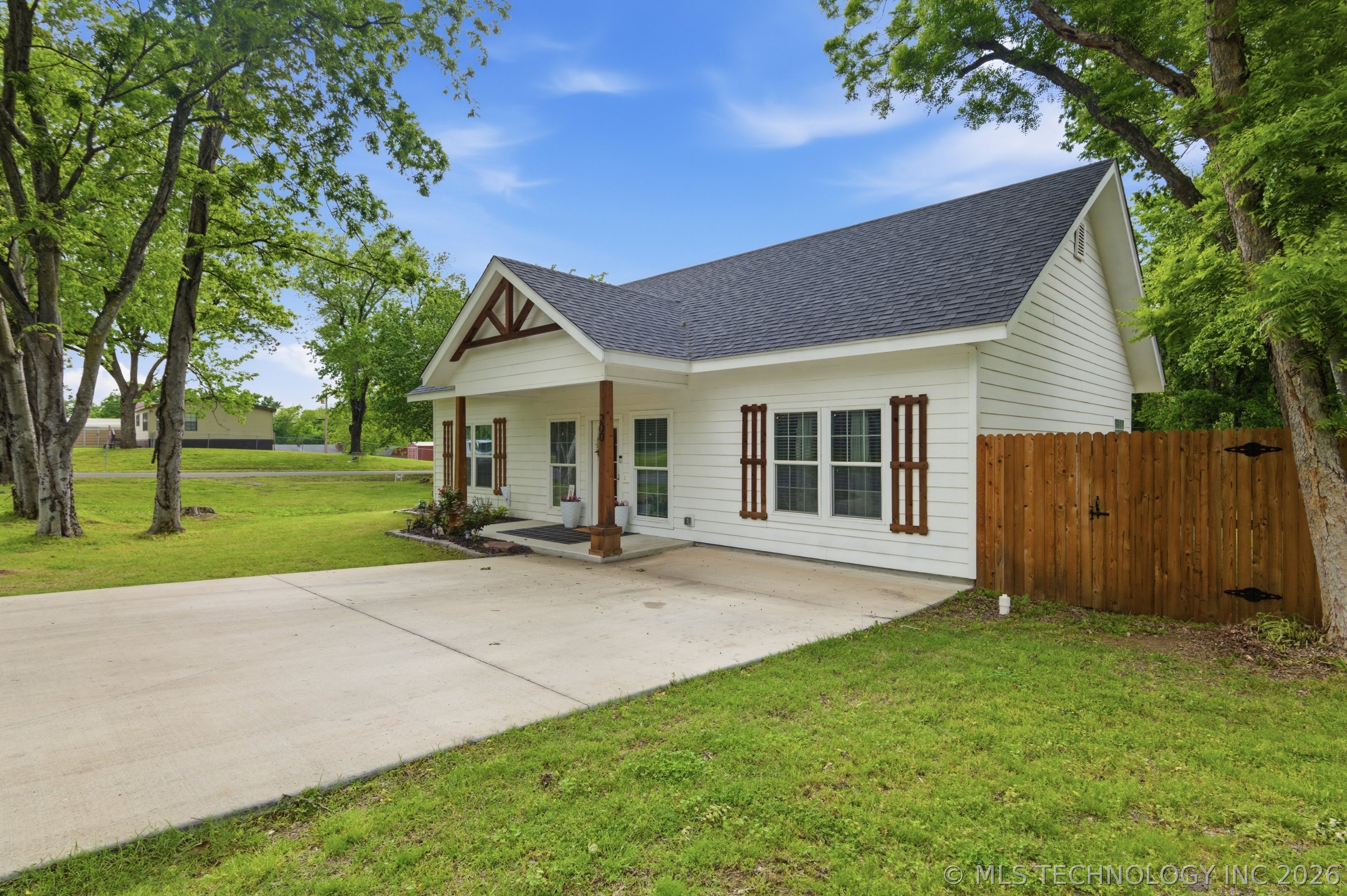 200 Bois D'arc Avenue Fort Gibson OK 74434