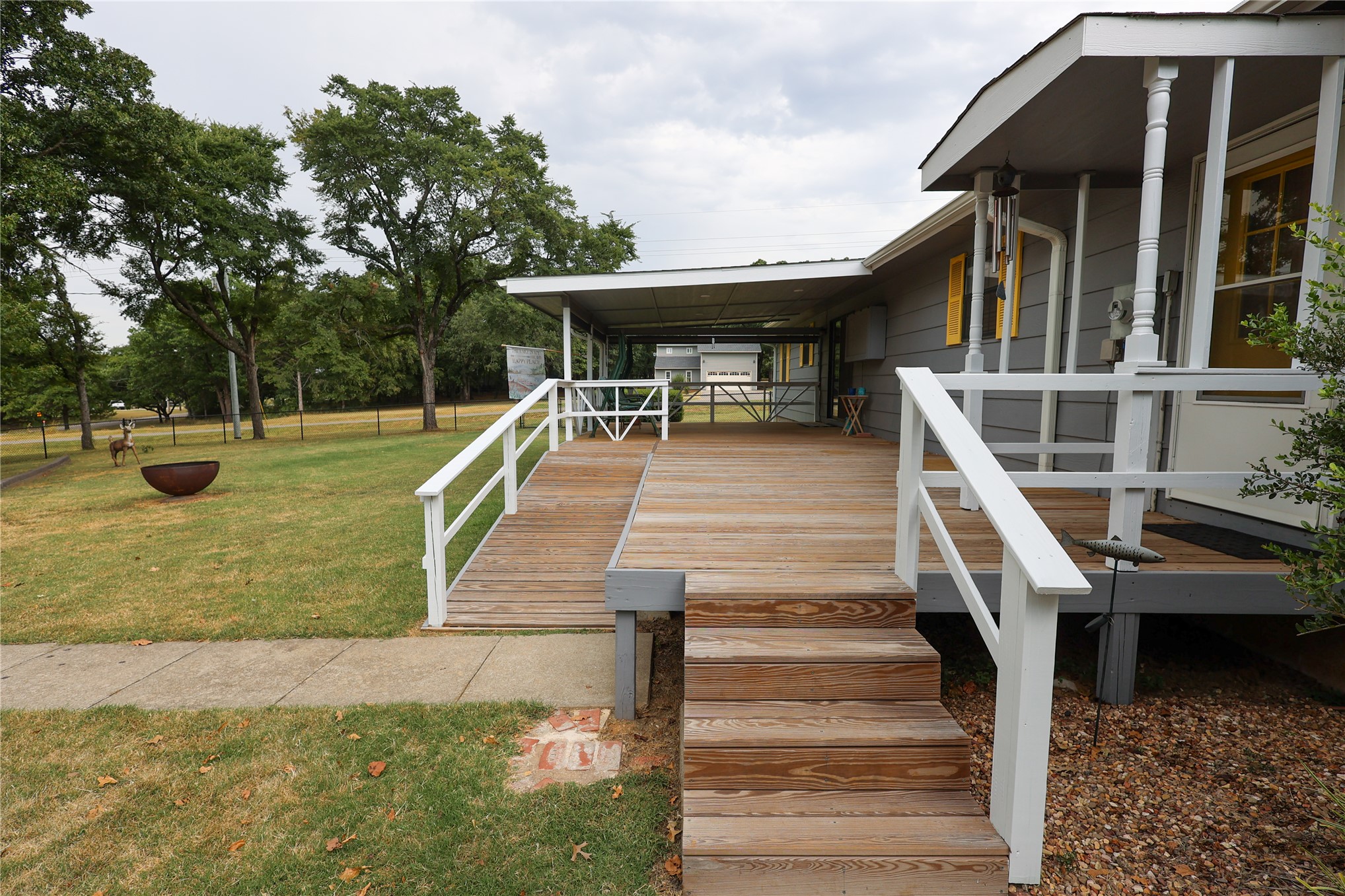 2030 Castle Rock Drive Sulphur OK 73086