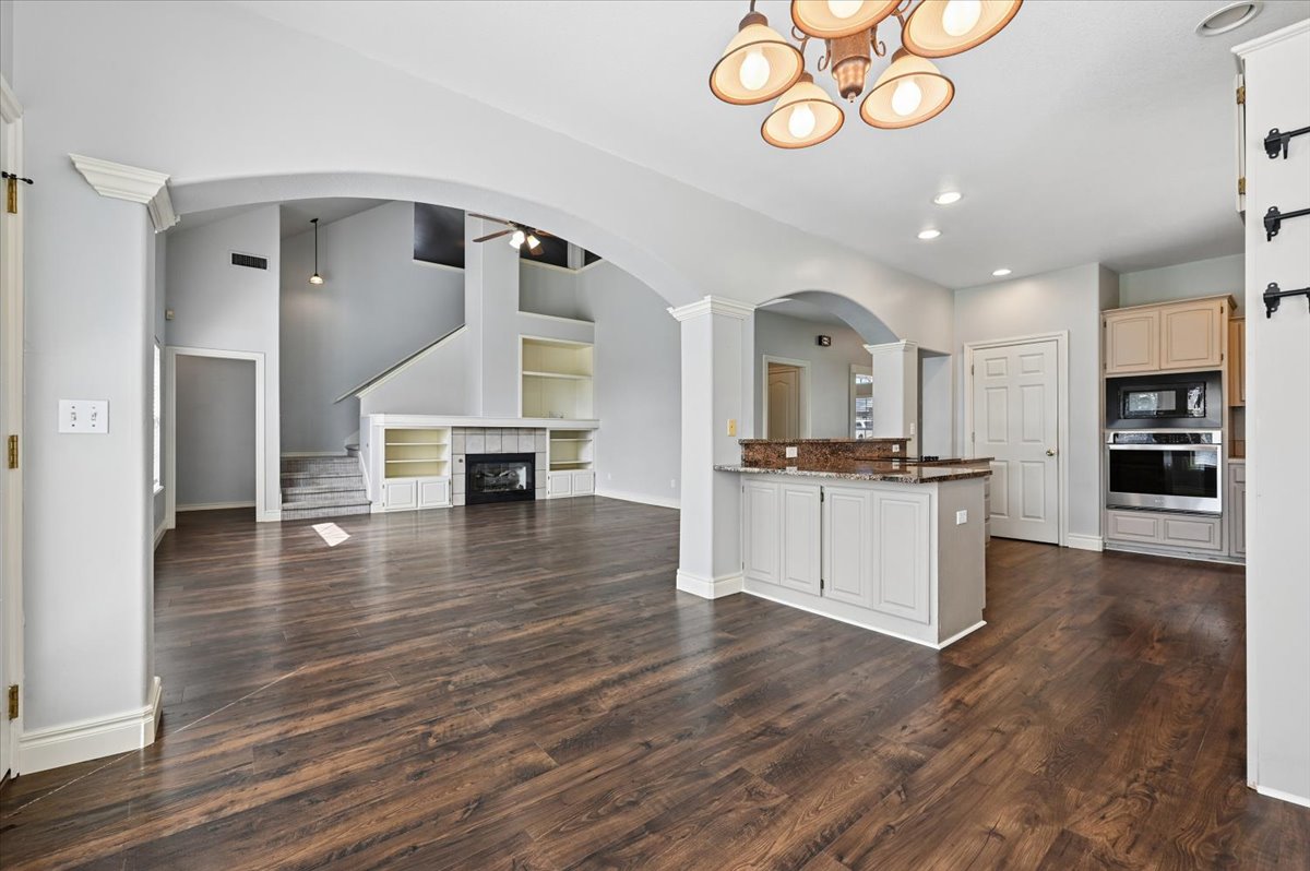 9822 E 83rd Place Tulsa OK 74133