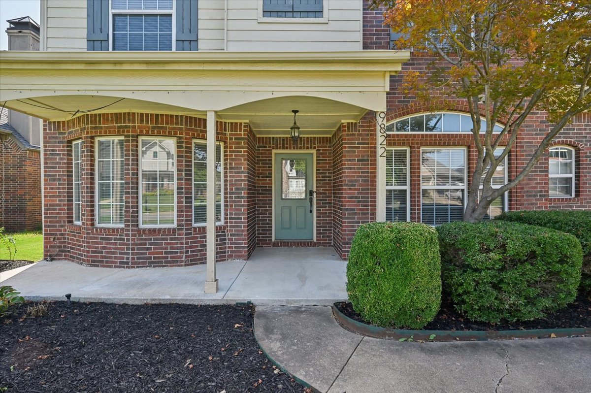 9822 E 83rd Place Tulsa OK 74133
