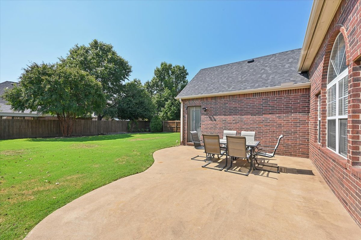 9822 E 83rd Place Tulsa OK 74133