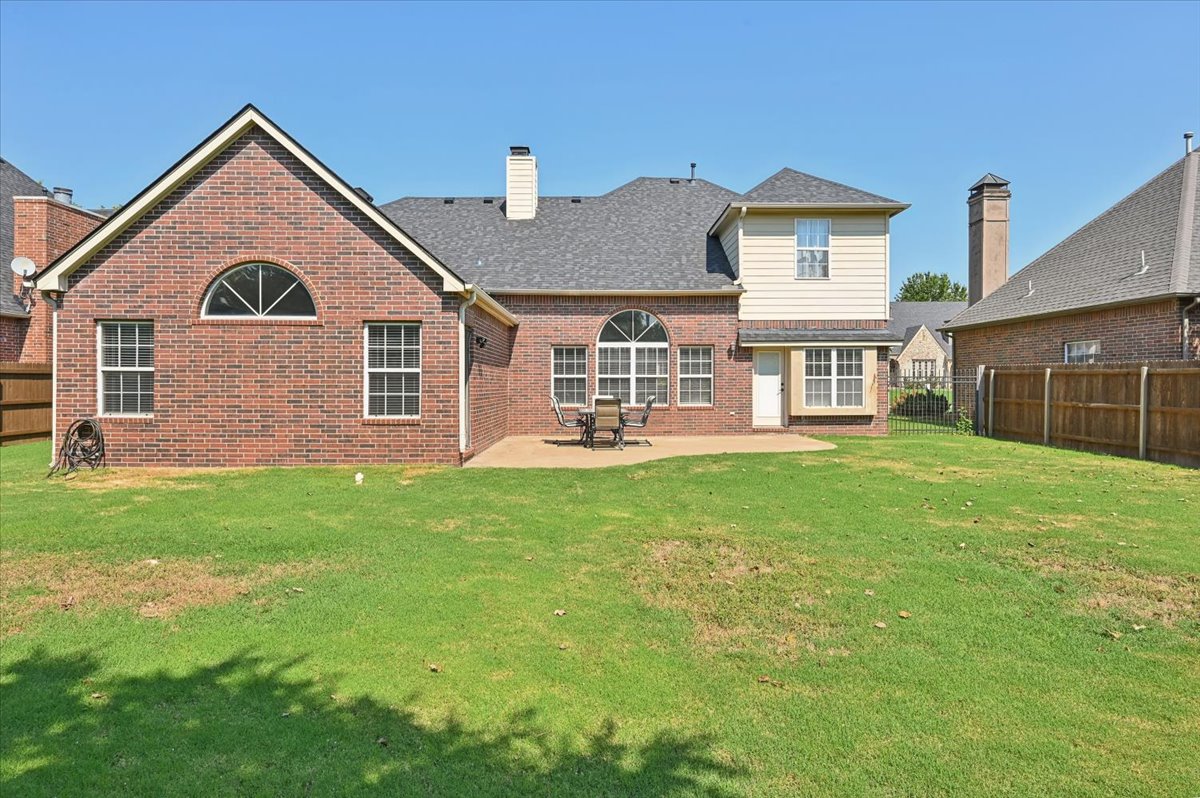 9822 E 83rd Place Tulsa OK 74133