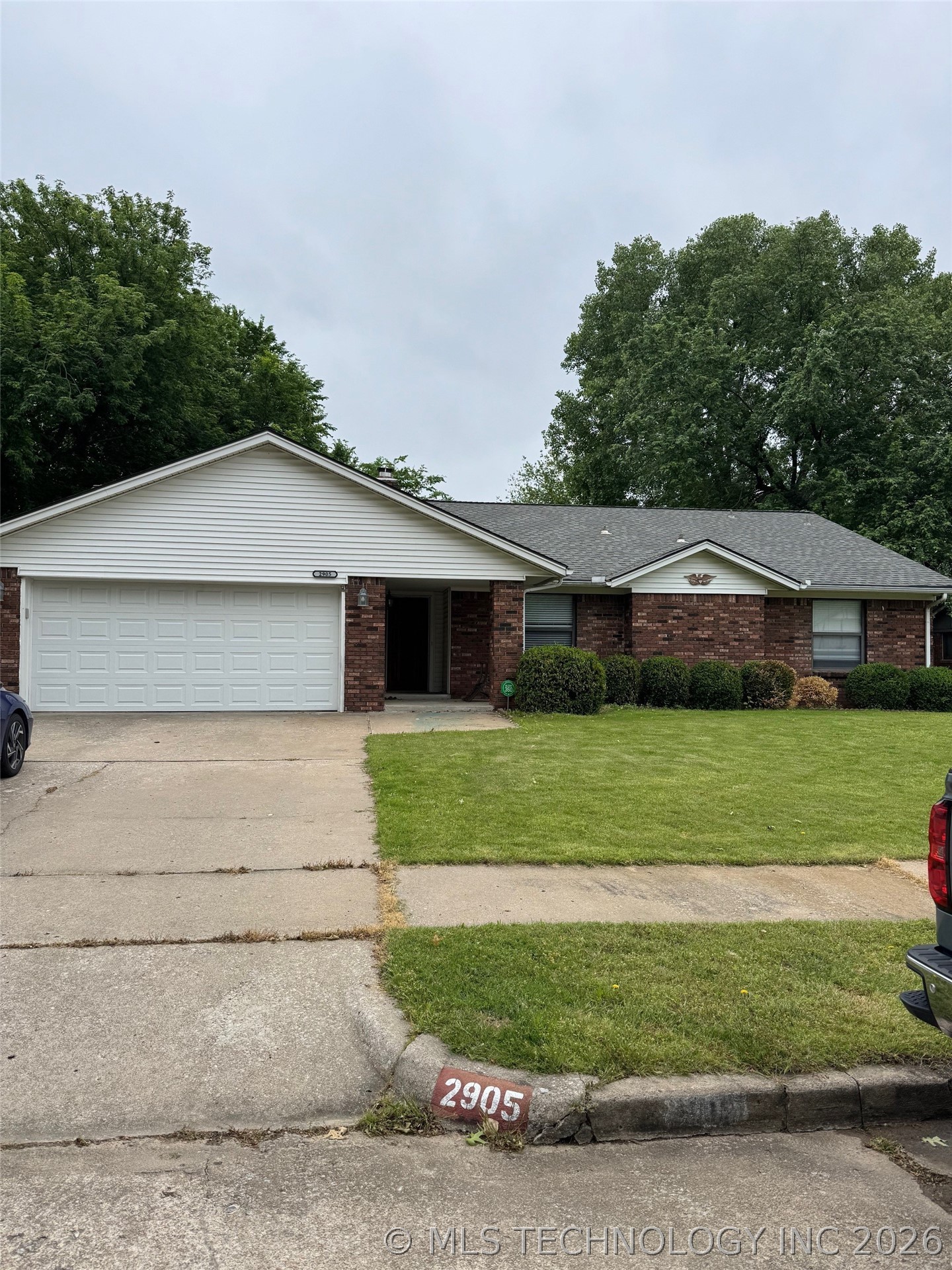 2905 E Fort Worth Street Broken Arrow OK 74014