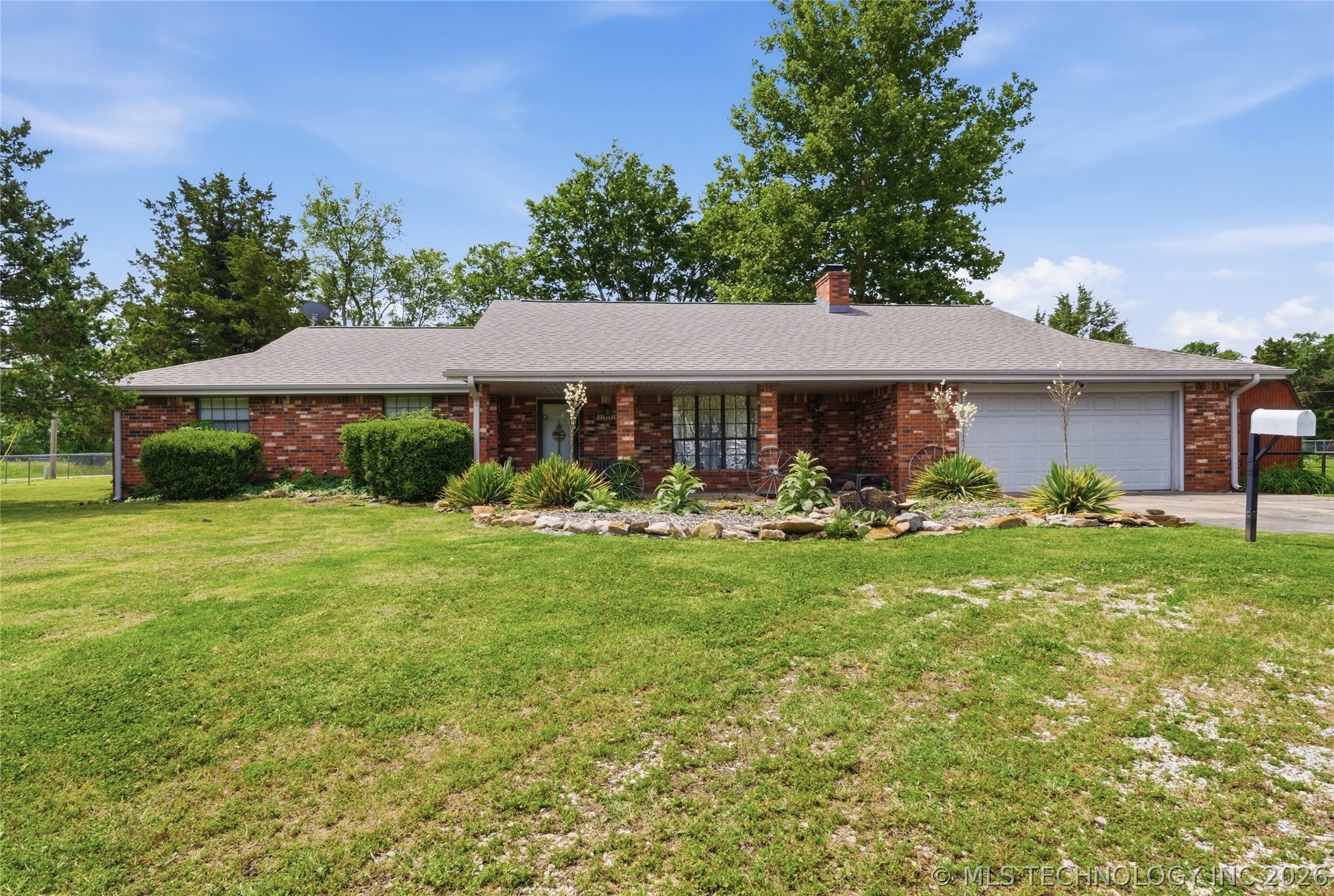 1318 E Fairview Avenue Nowata OK 74048