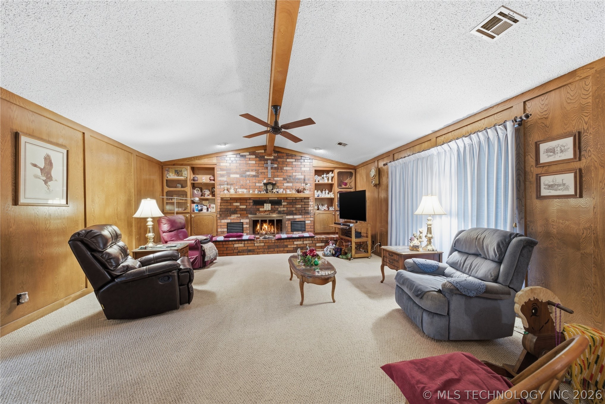1318 E Fairview Avenue Nowata OK 74048