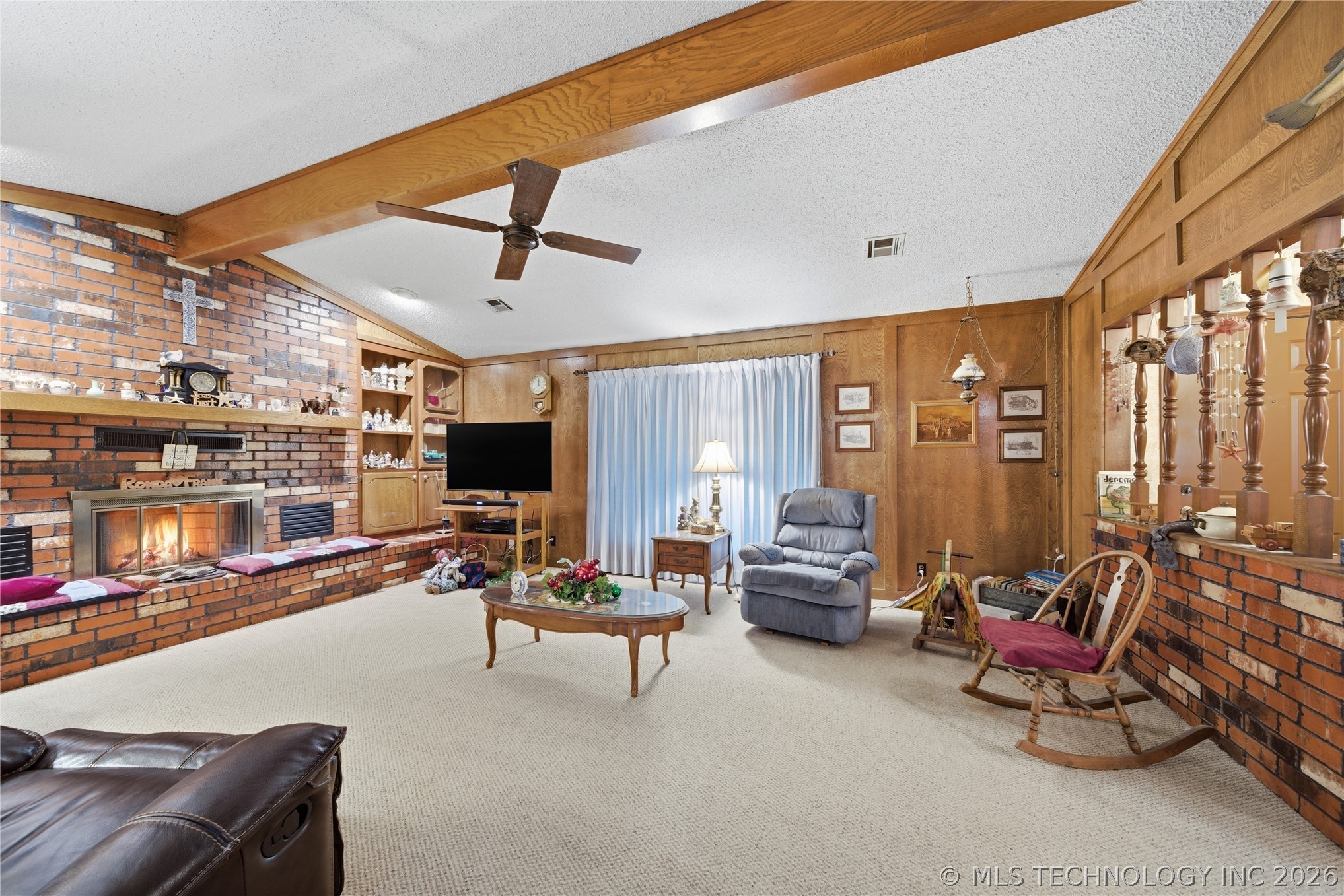 1318 E Fairview Avenue Nowata OK 74048