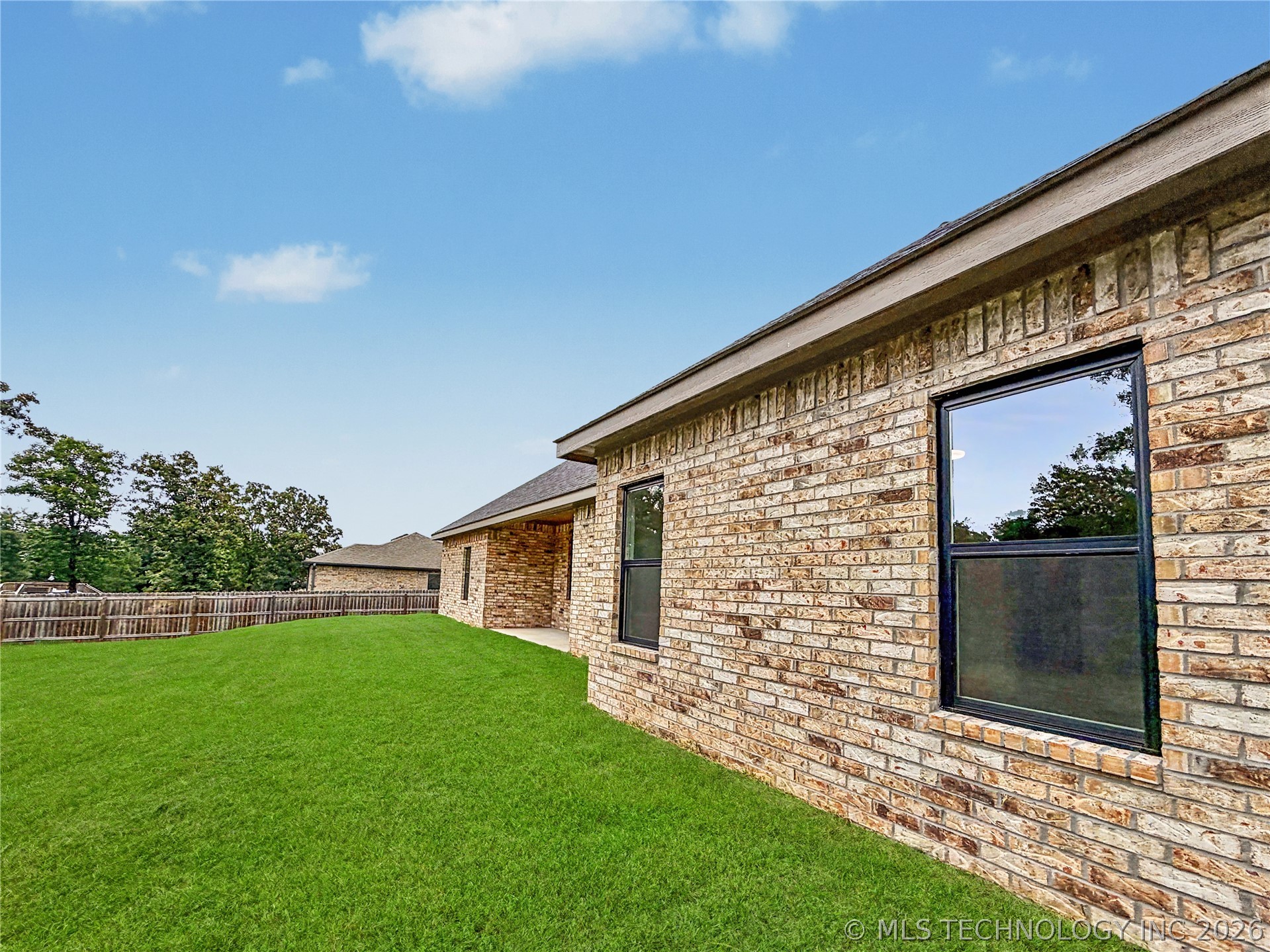 16399 N 573 Road Tahlequah OK 74464