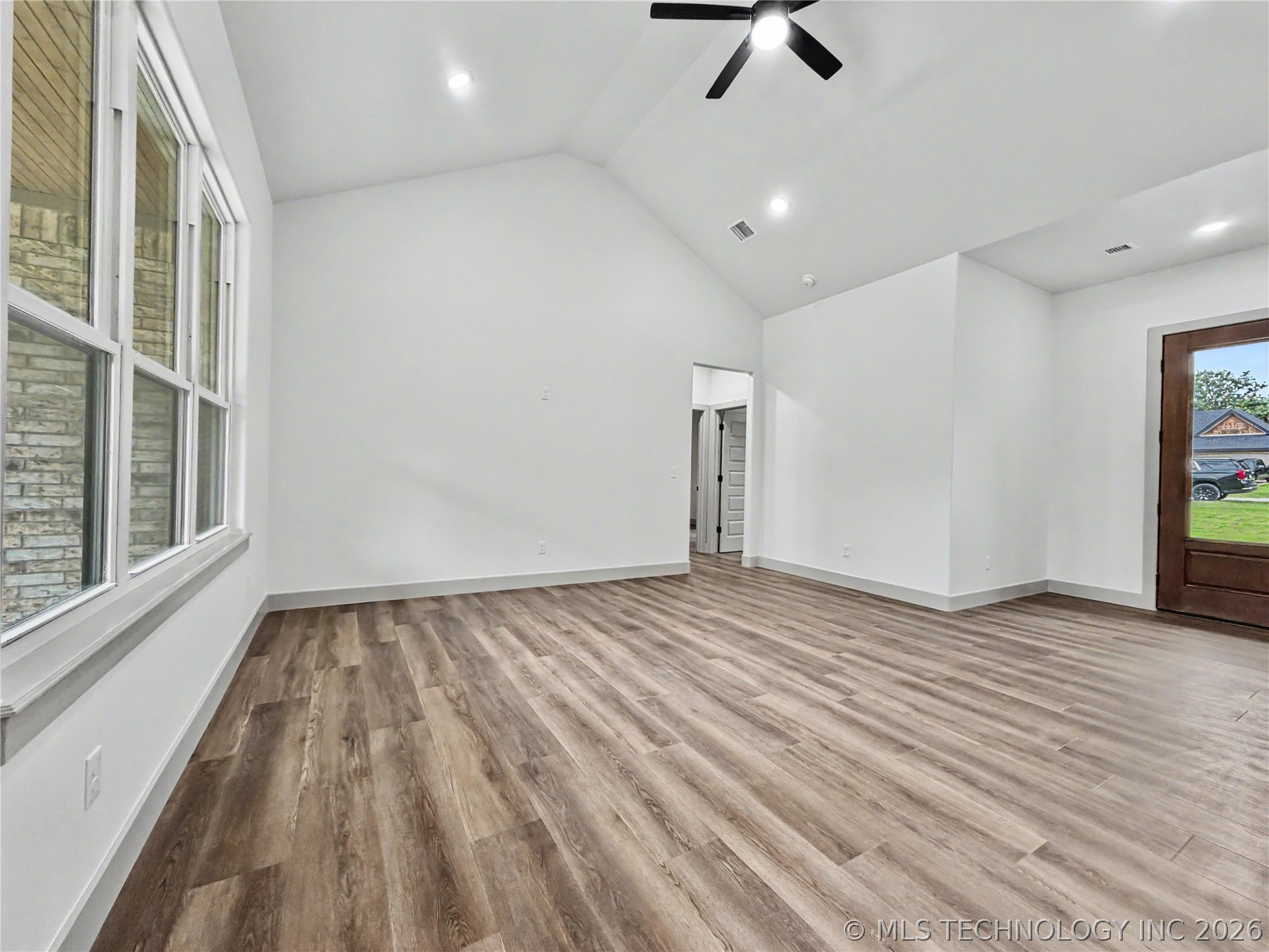 16399 N 573 Road Tahlequah OK 74464
