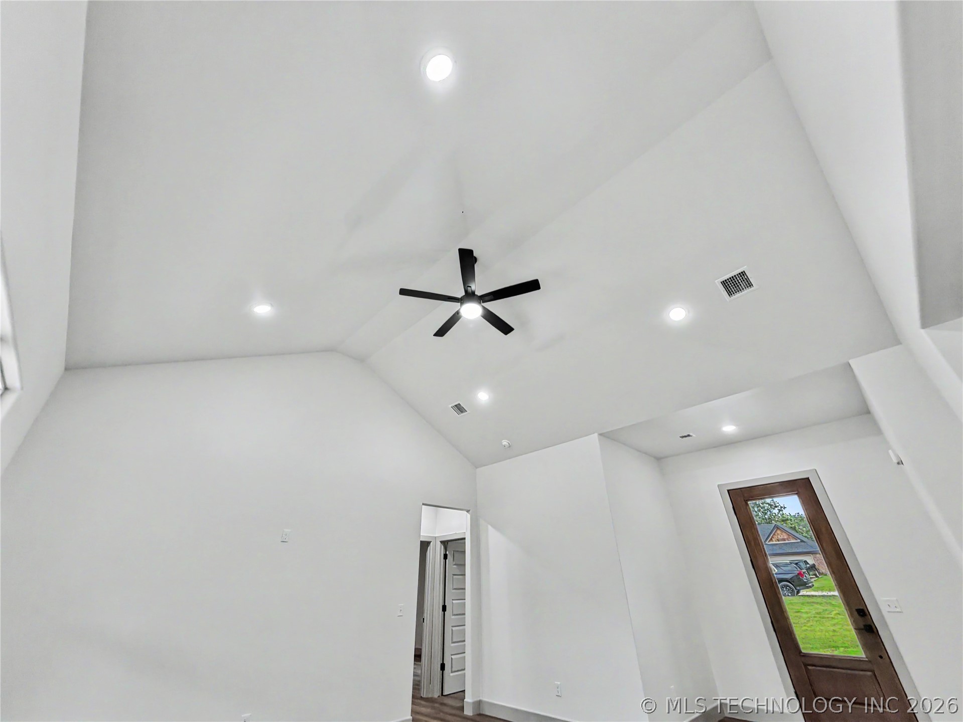 16399 N 573 Road Tahlequah OK 74464
