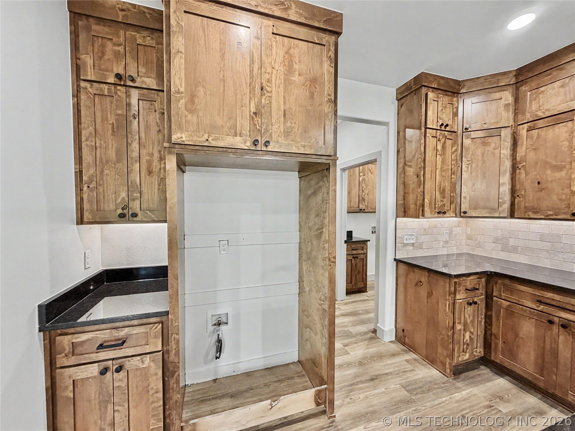 16399 N 573 Road Tahlequah OK 74464