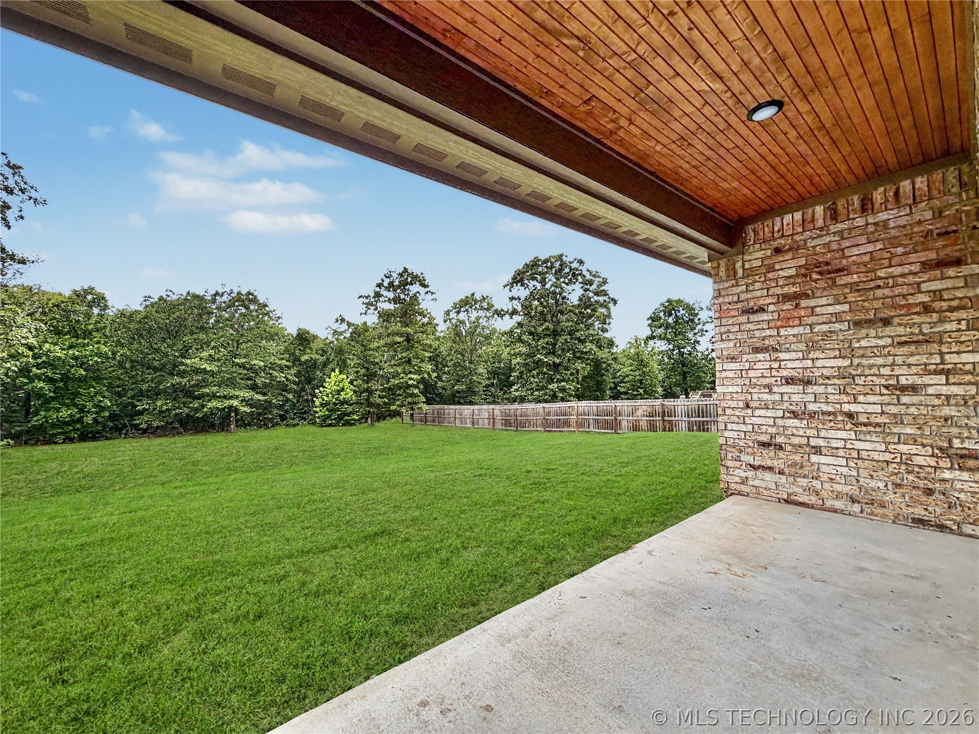 16399 N 573 Road Tahlequah OK 74464