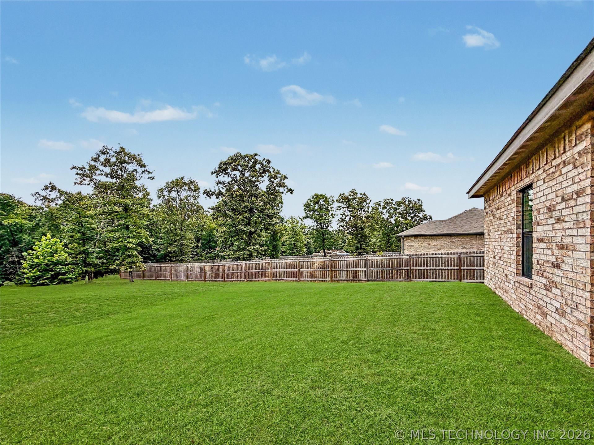 16399 N 573 Road Tahlequah OK 74464