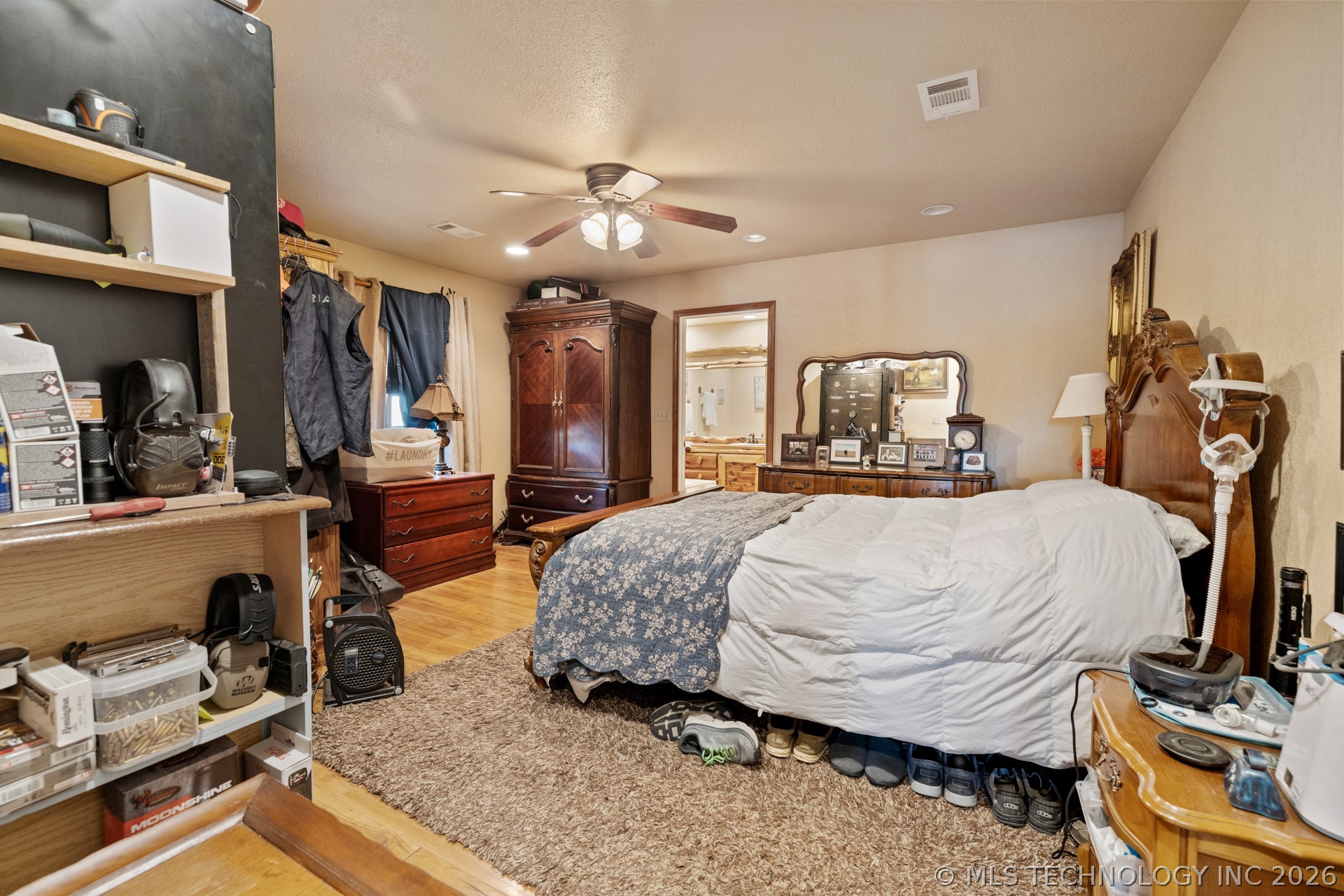 3 Shady Grove Bennington OK 74723