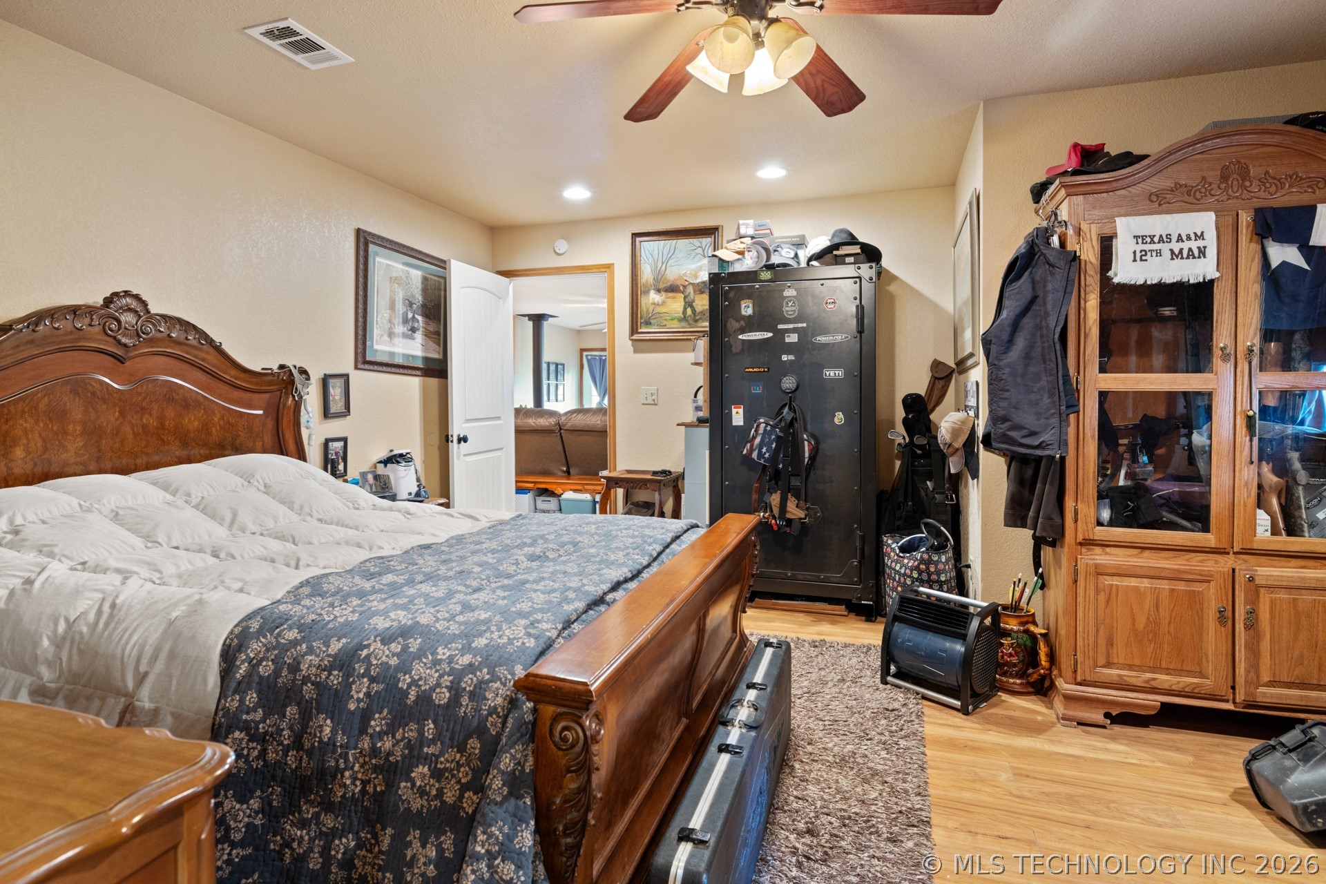 3 Shady Grove Bennington OK 74723