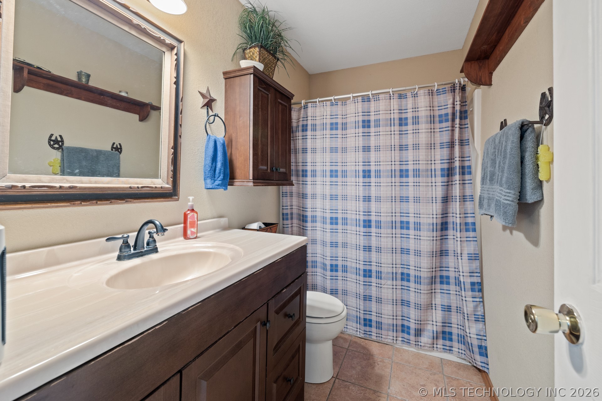 3 Shady Grove Bennington OK 74723
