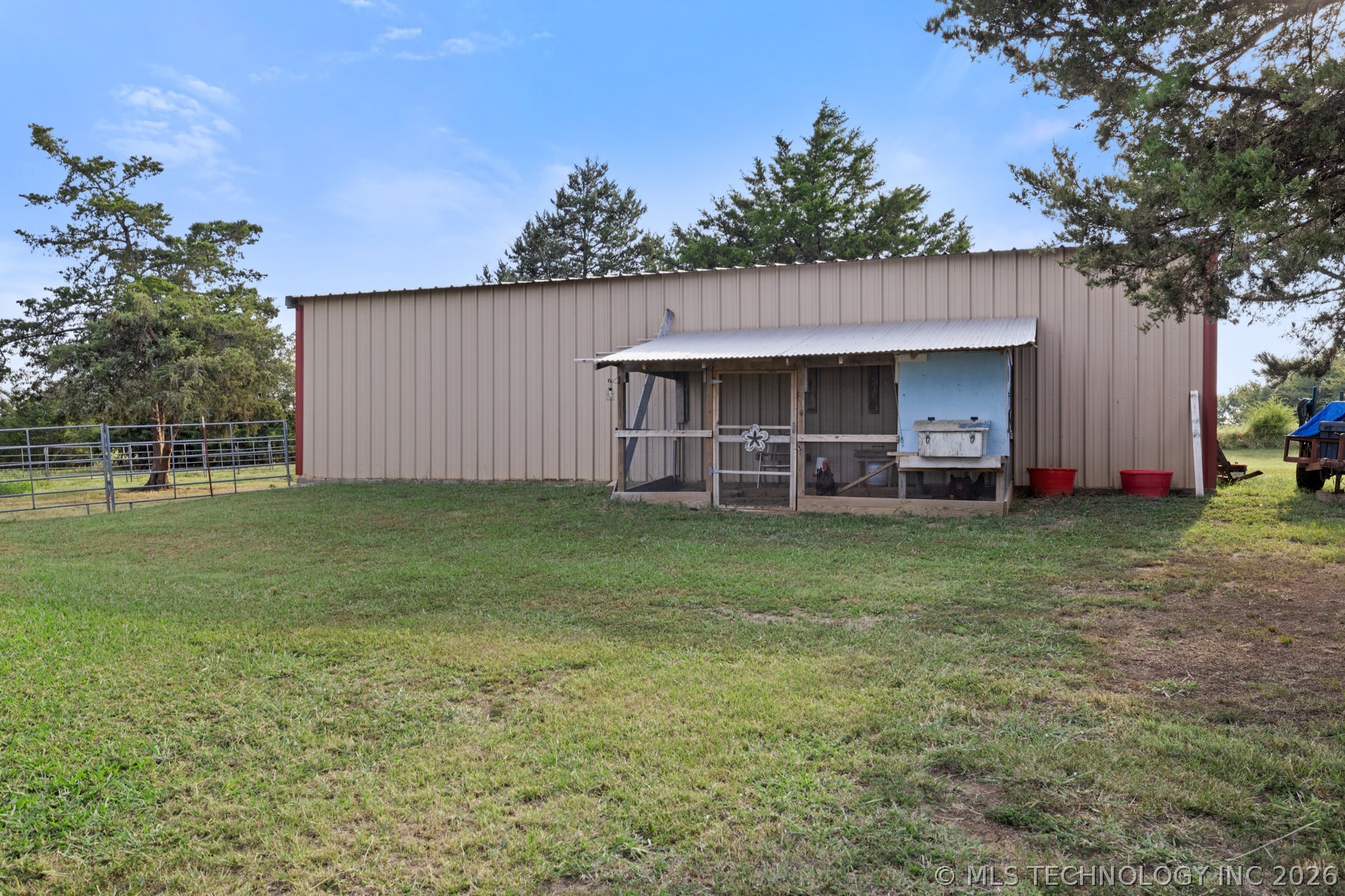 3 Shady Grove Bennington OK 74723