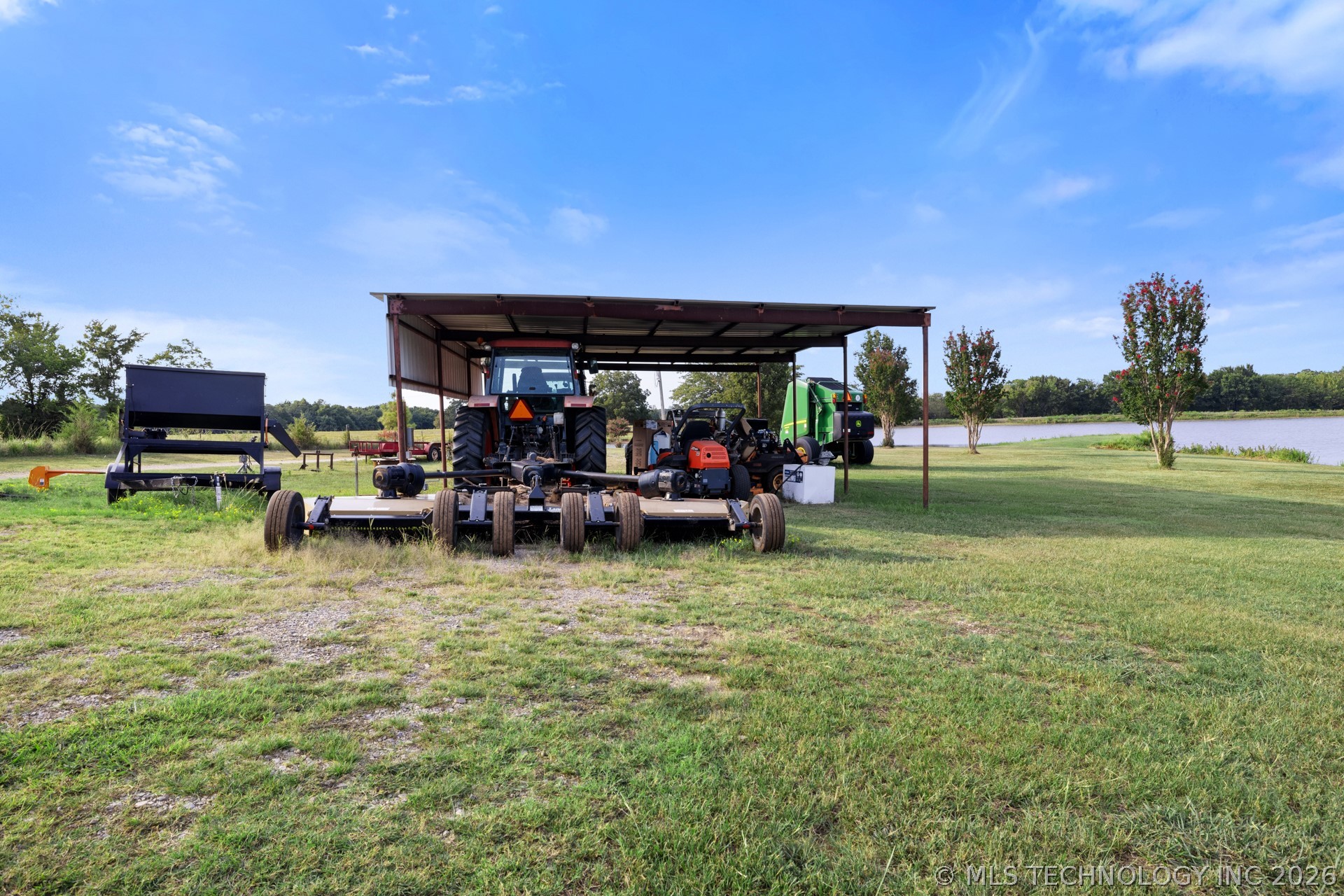 3 Shady Grove Bennington OK 74723
