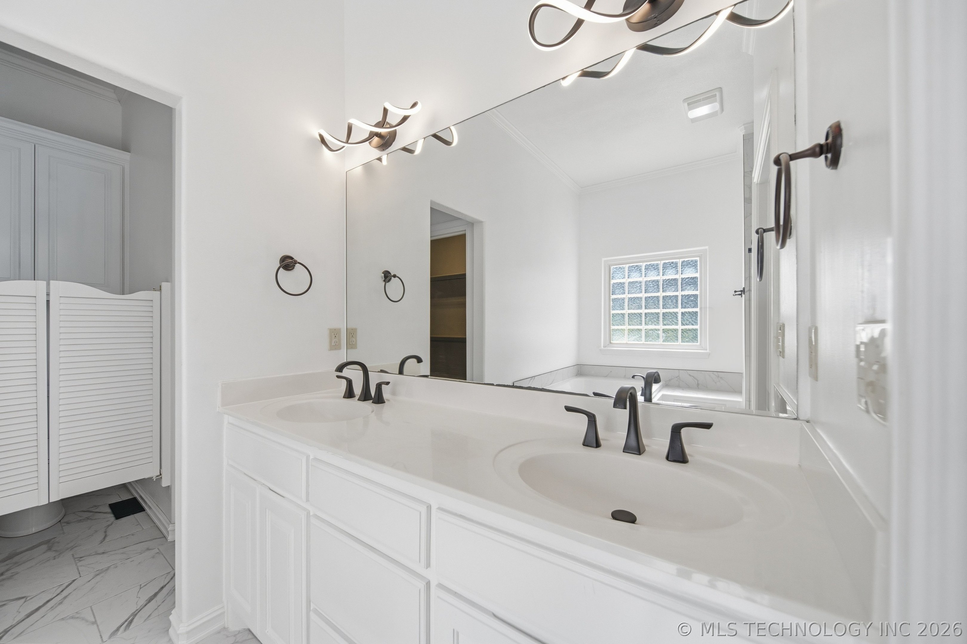 5831 E 75th Place Tulsa OK 74136
