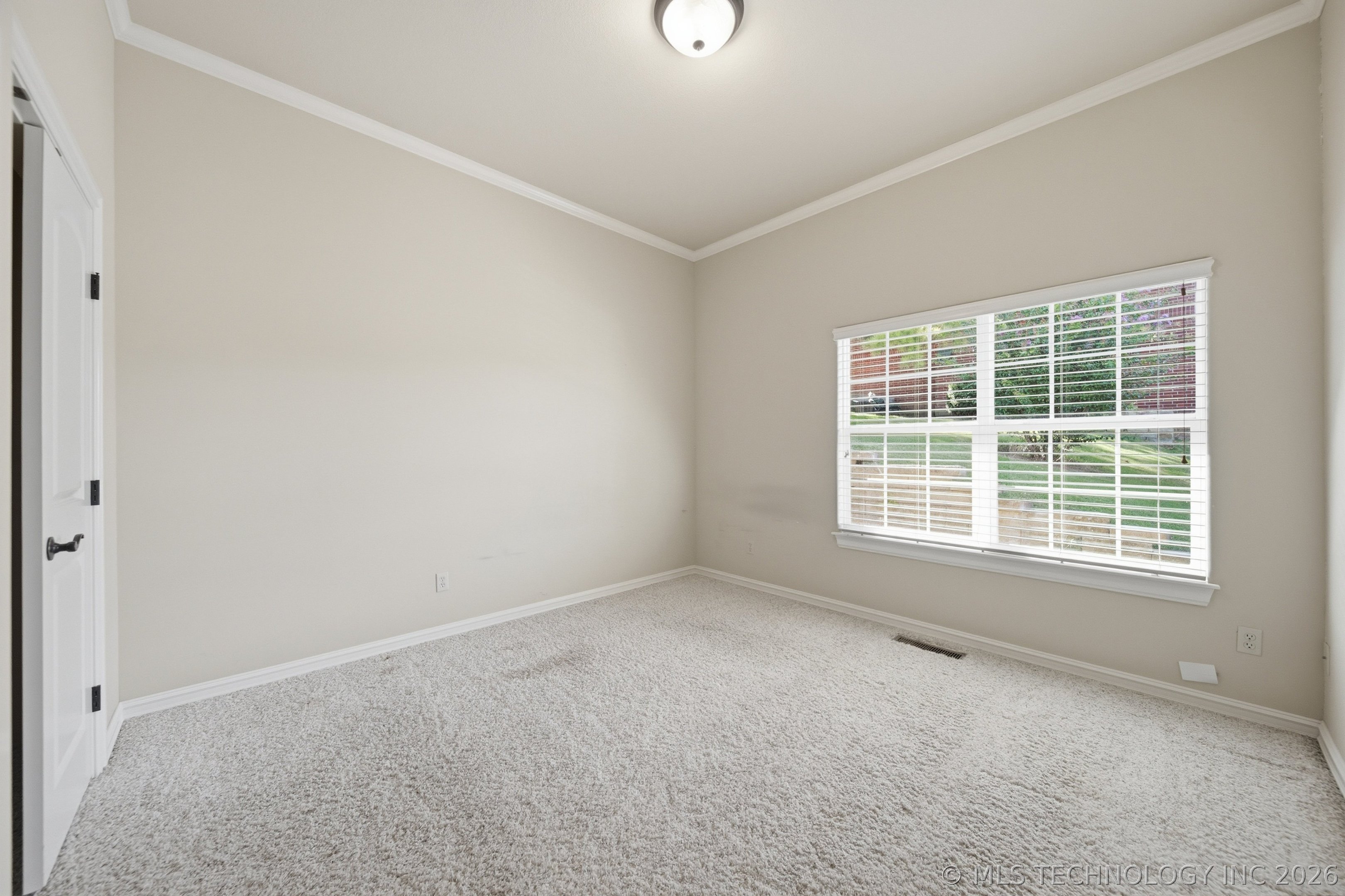 5831 E 75th Place Tulsa OK 74136