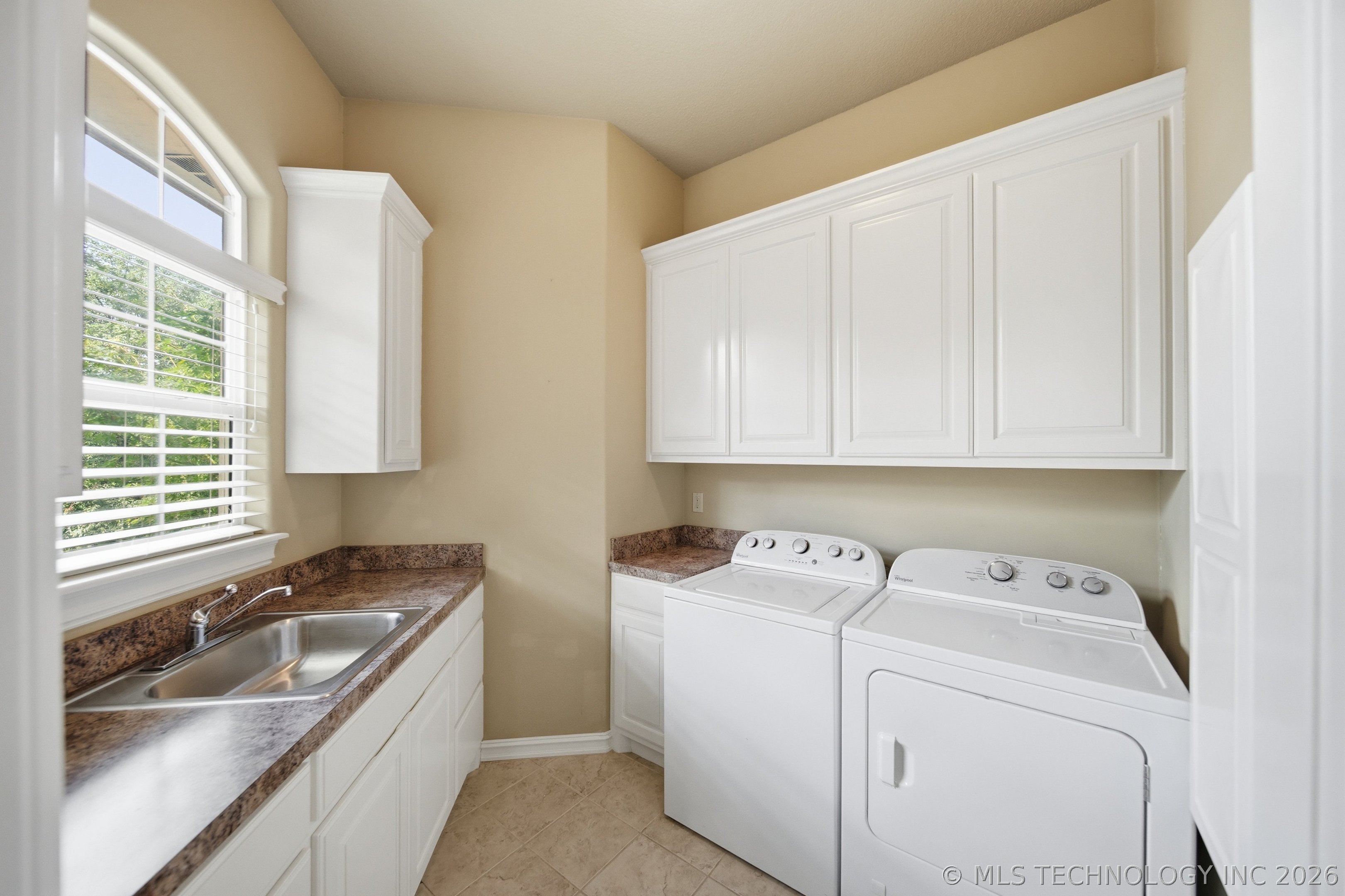 5831 E 75th Place Tulsa OK 74136