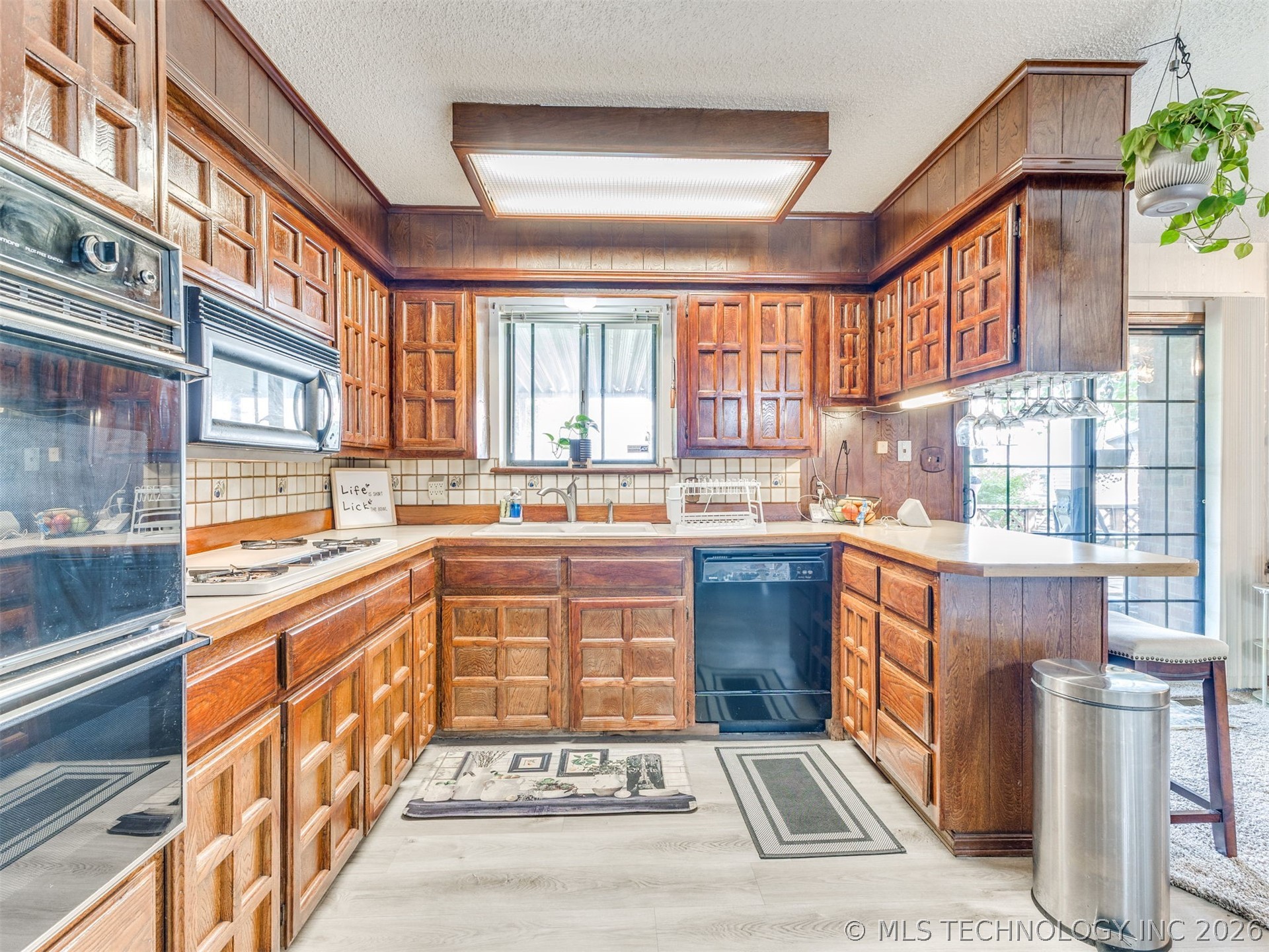 4919 S 94th Eastplace Tulsa OK 74145
