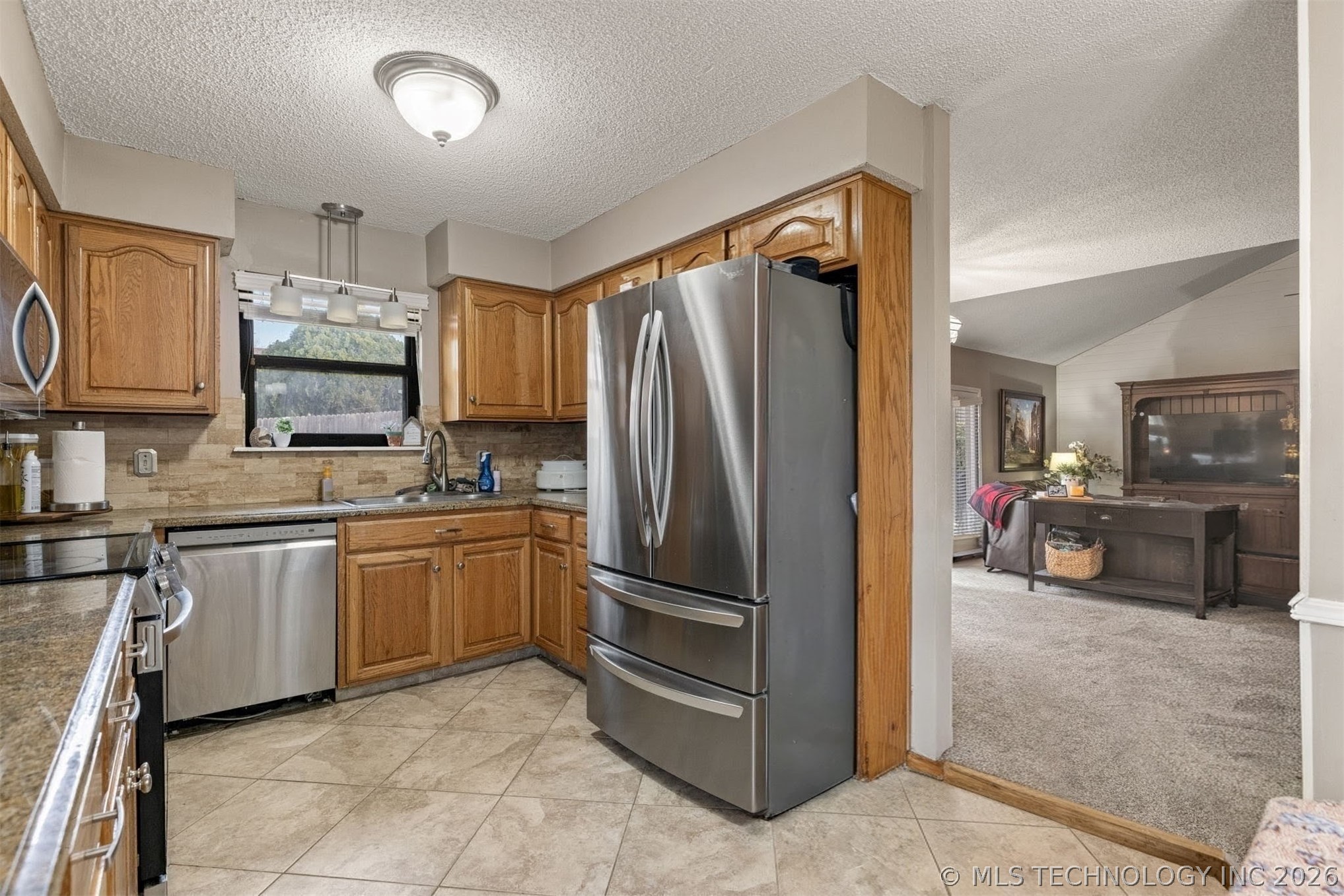 8209 S College Place Tulsa OK 74137