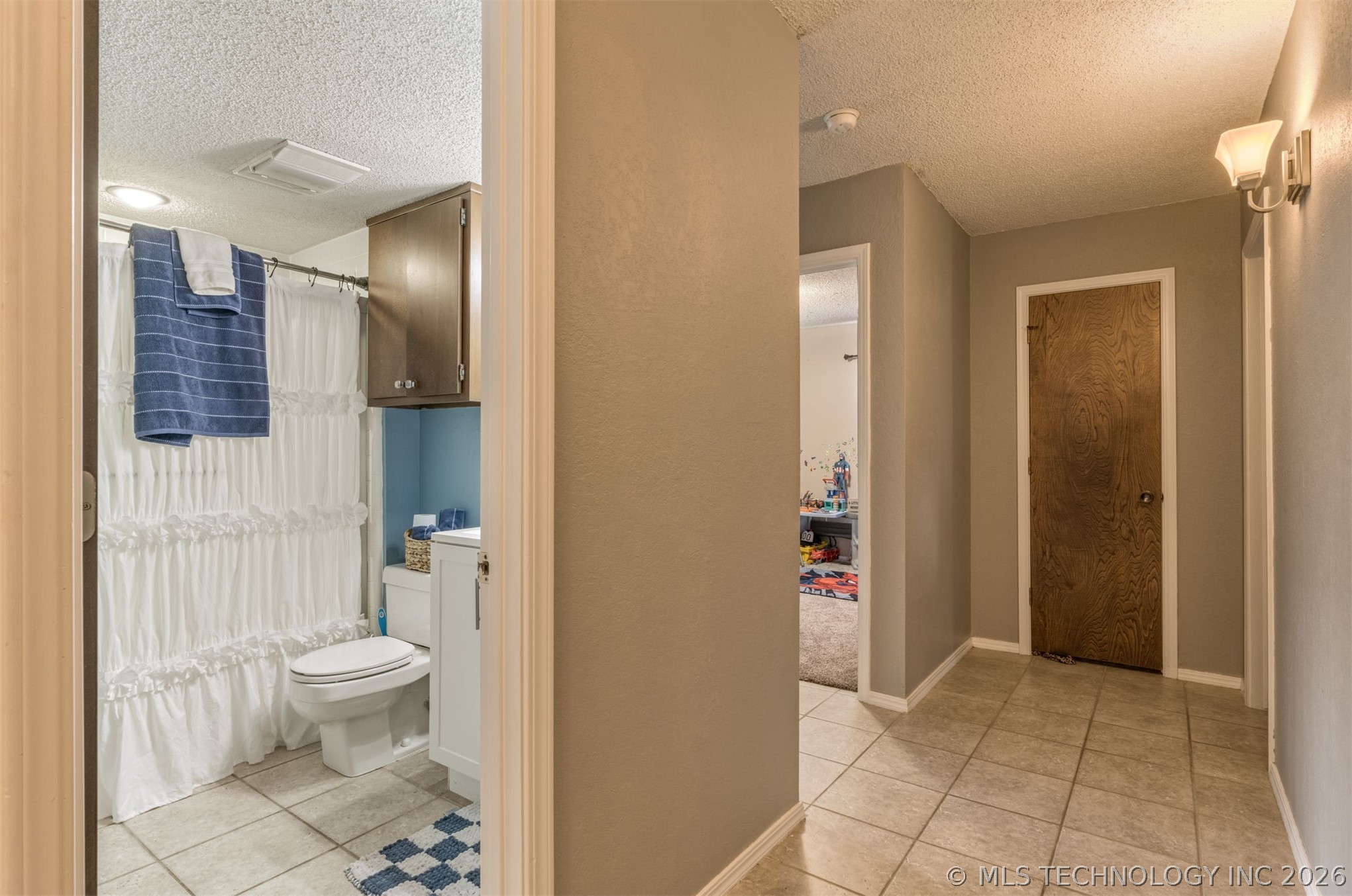 8209 S College Place Tulsa OK 74137