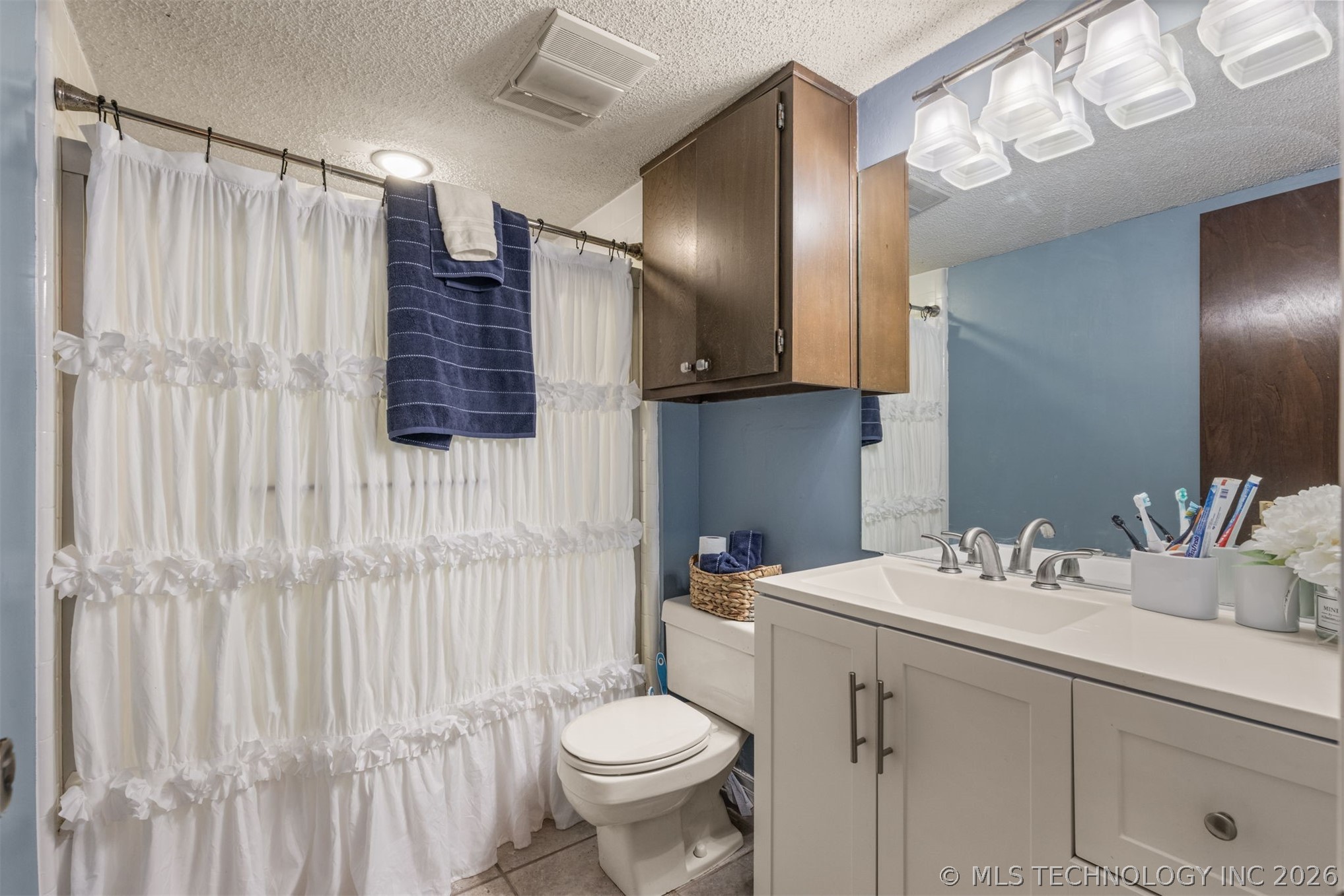 8209 S College Place Tulsa OK 74137