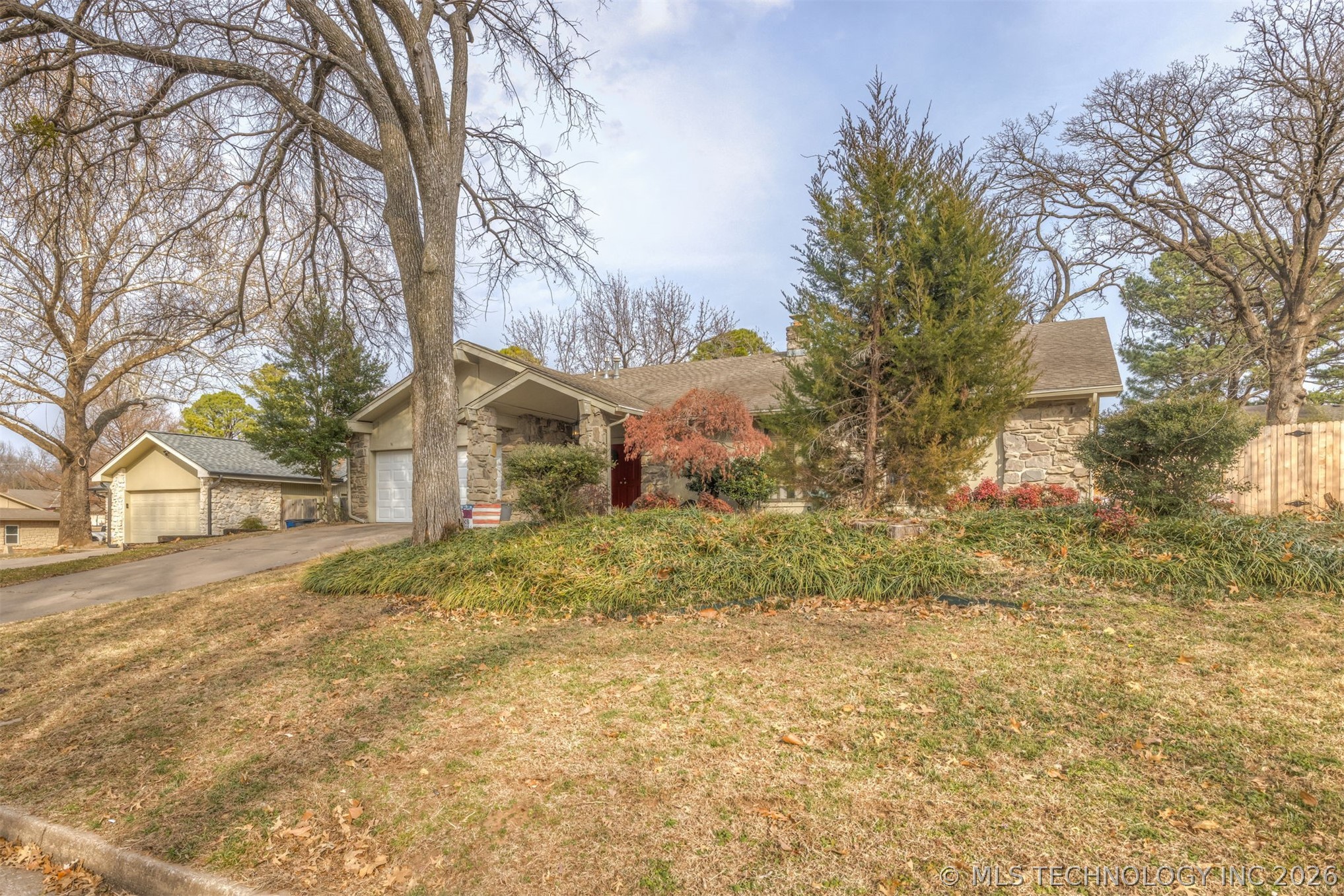 8209 S College Place Tulsa OK 74137