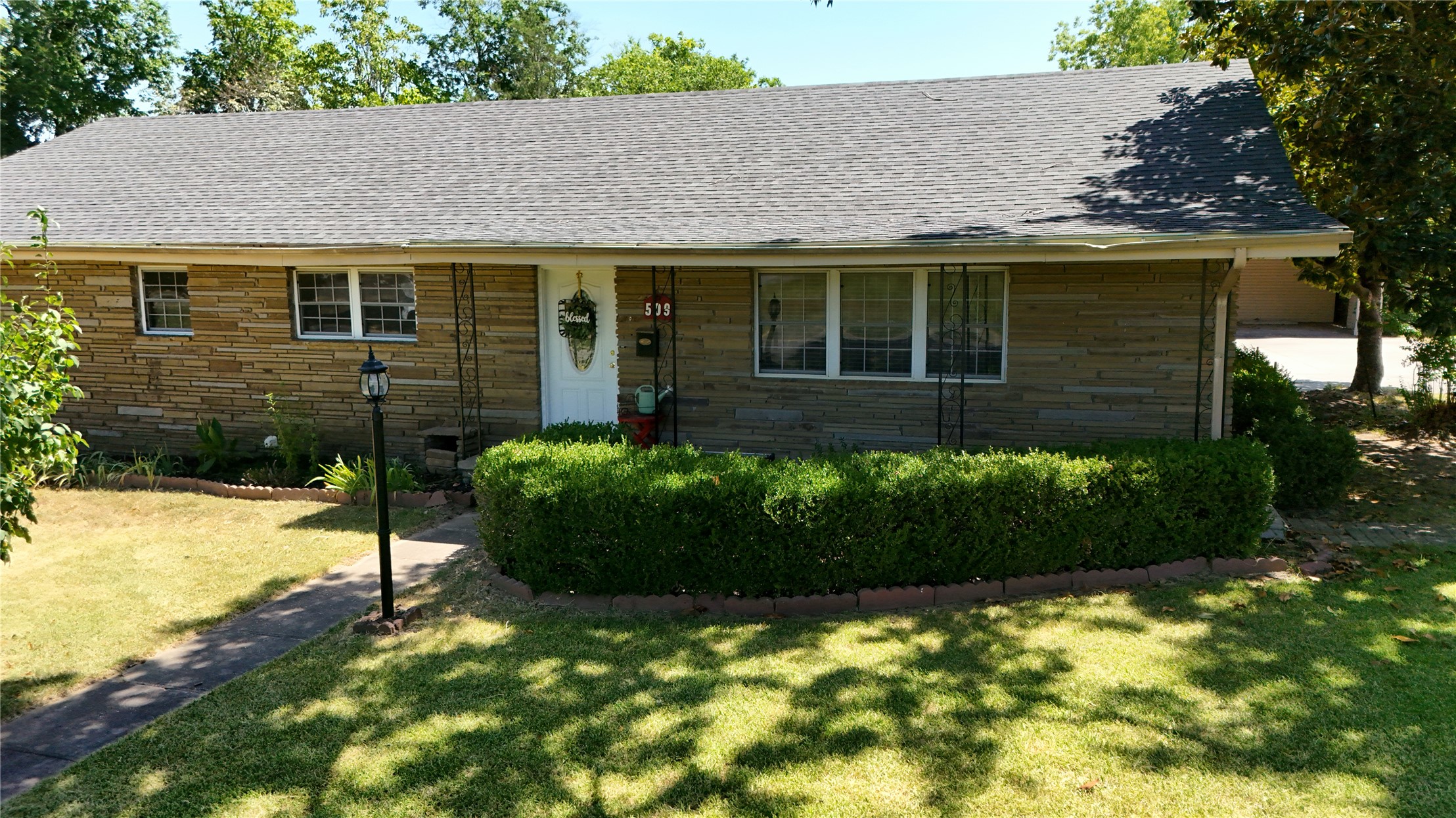 509 Sunset Strip Eufaula OK 74432