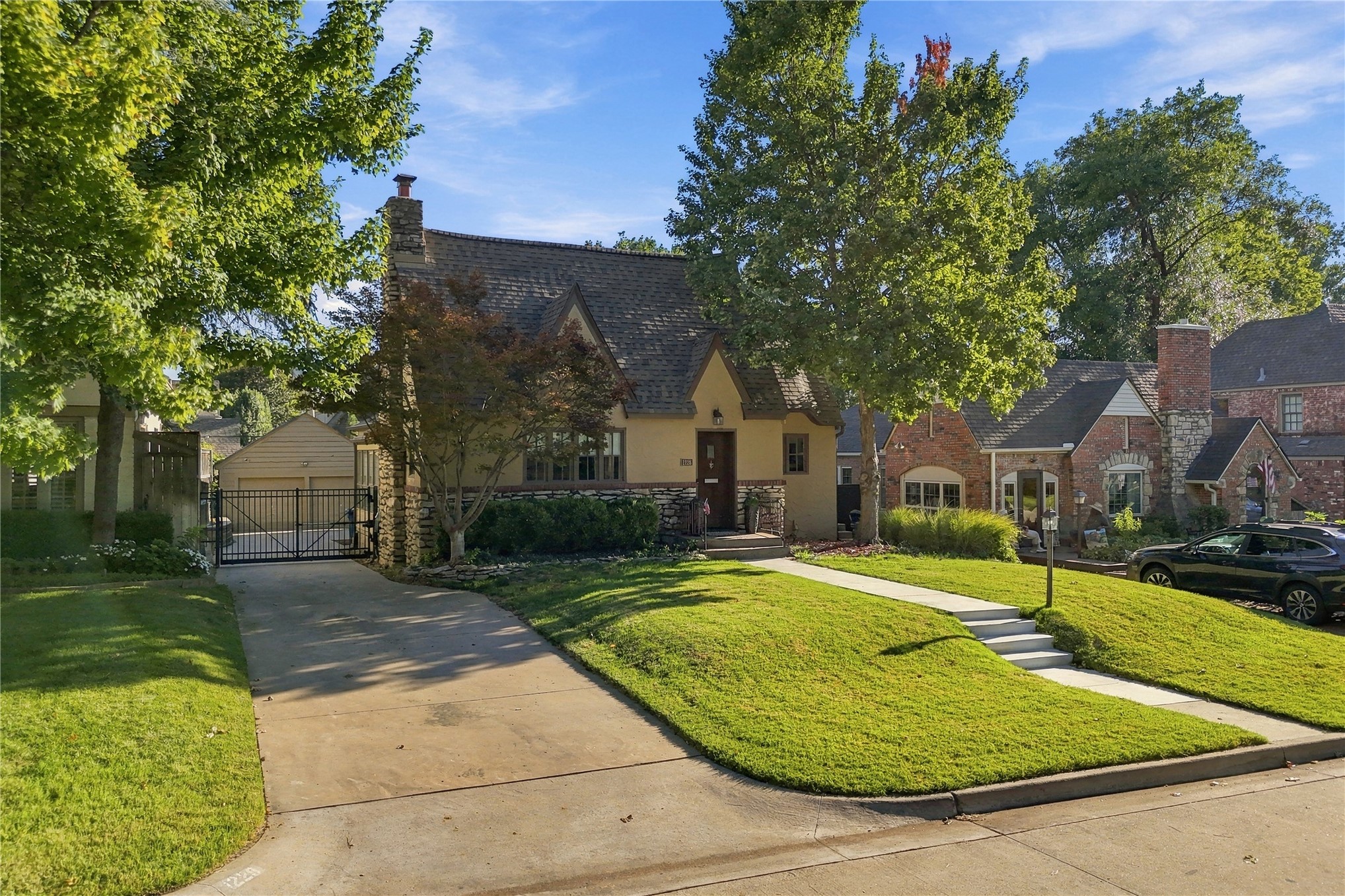 1228 E 28th Street Tulsa OK 74114
